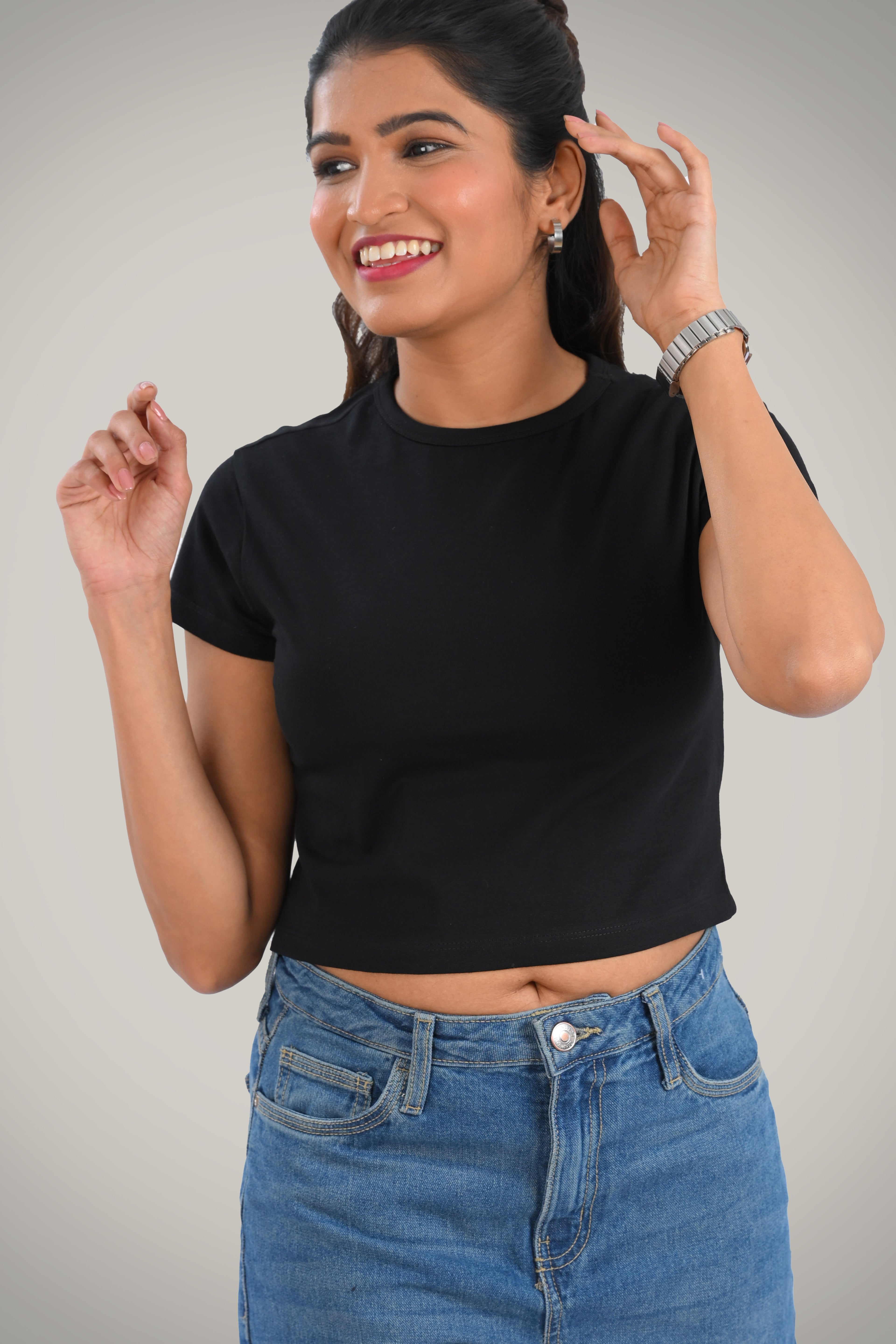 Black Cotton Crop Crew Neck T-Shirt