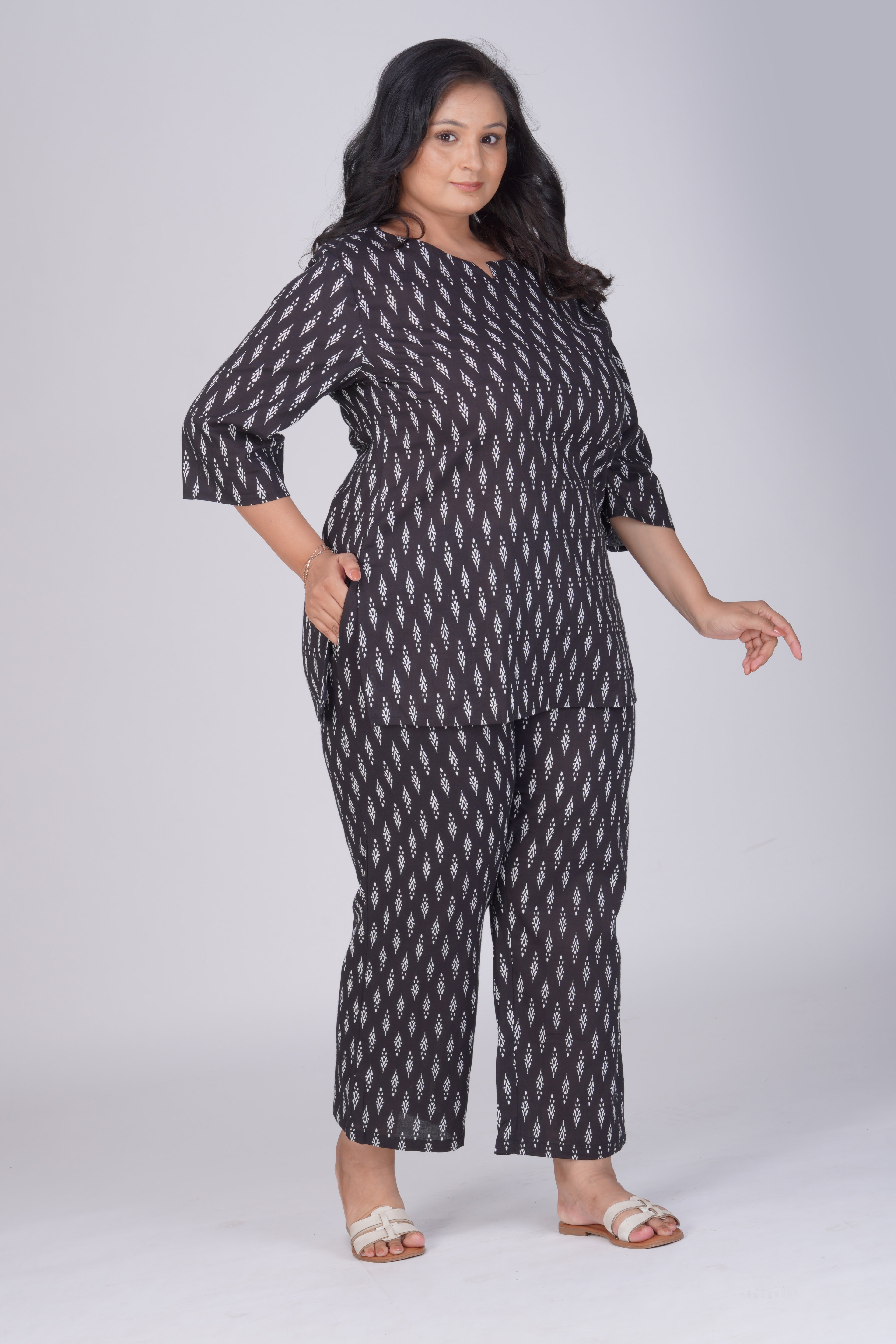 Black Plus Size Cotton Printed Pyjama Set