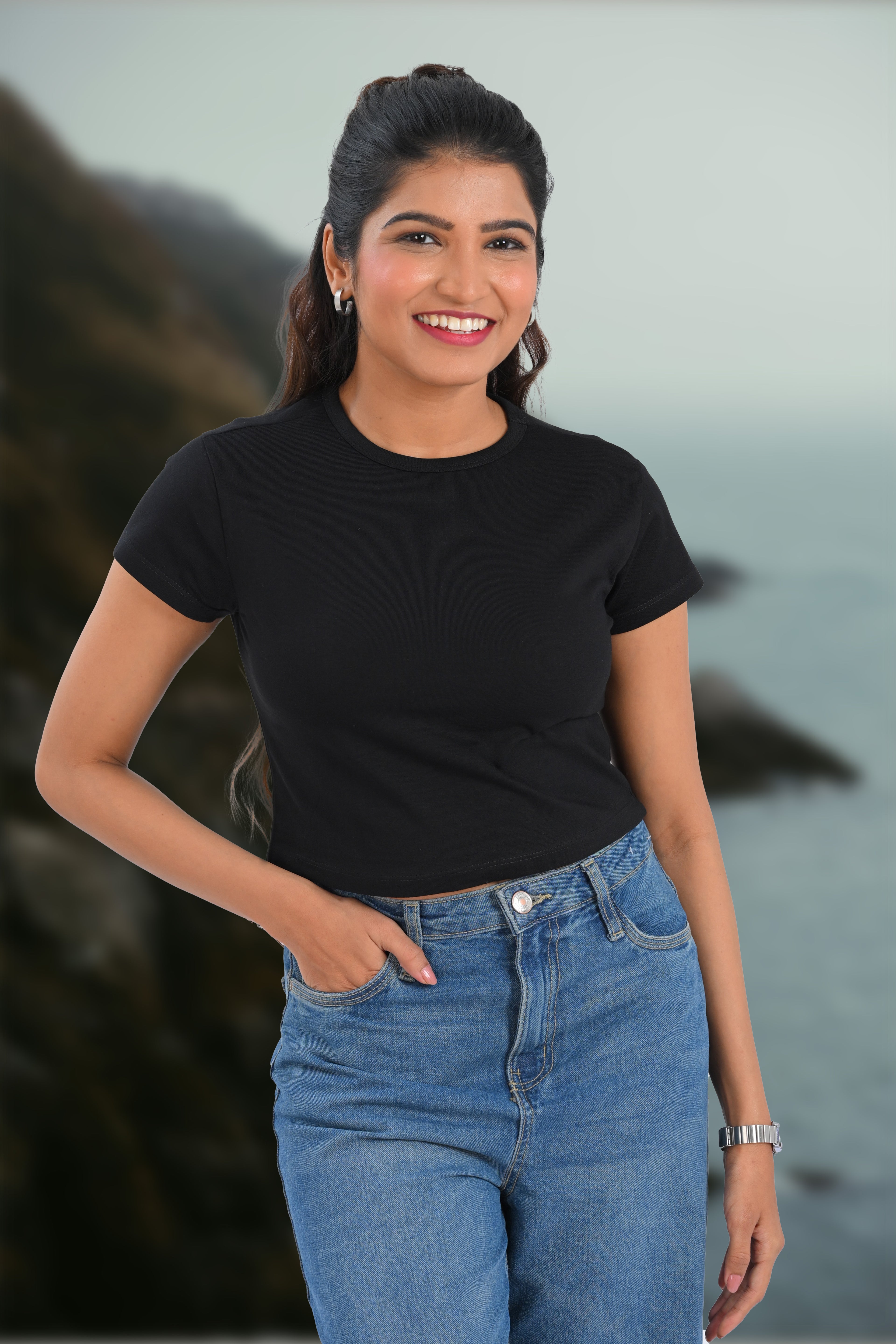 Black Cotton Crop Crew Neck T-Shirt