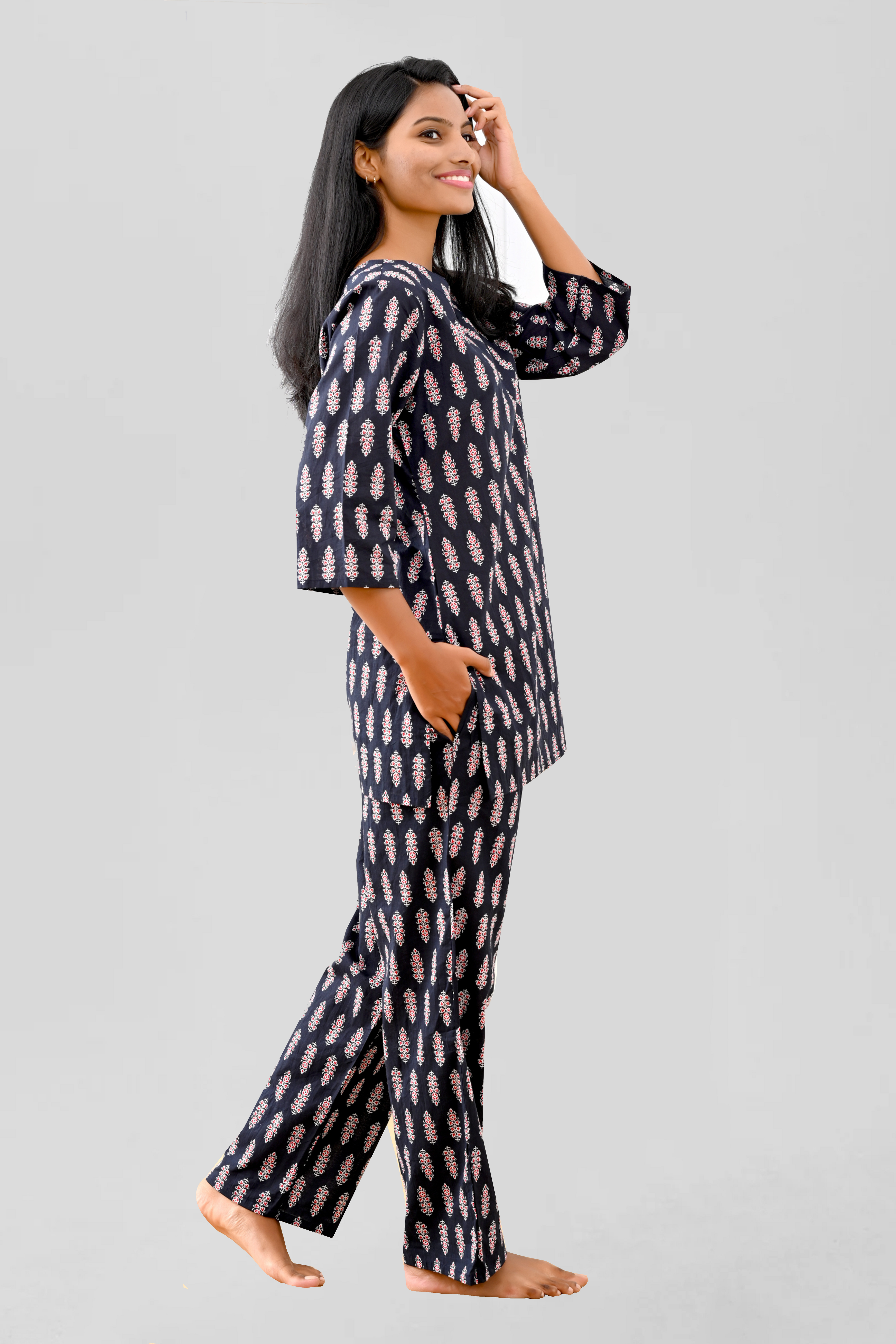 Black Cotton Printed Pyjama Set