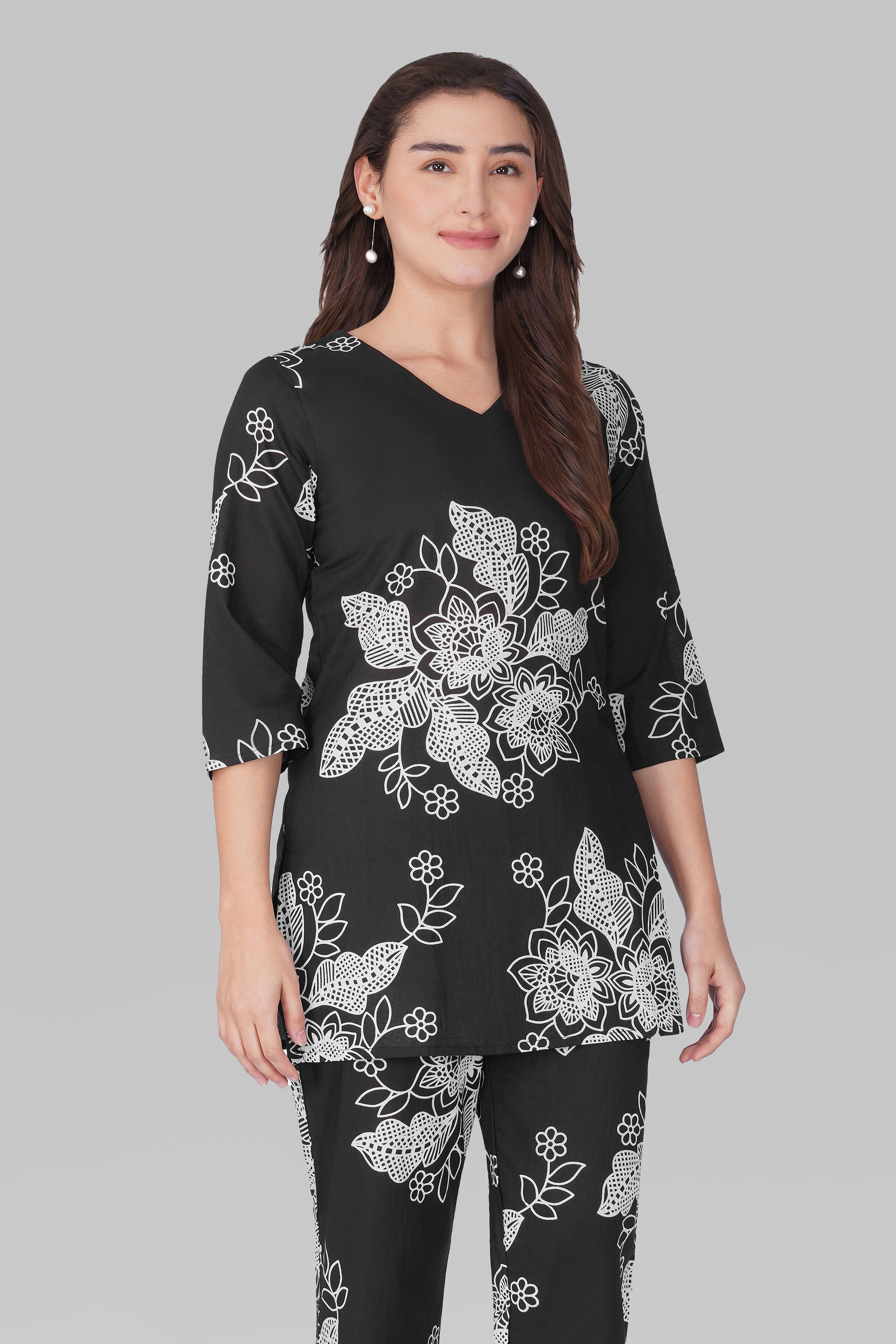 Black V Neck Cotton Printed Pyjama Set
