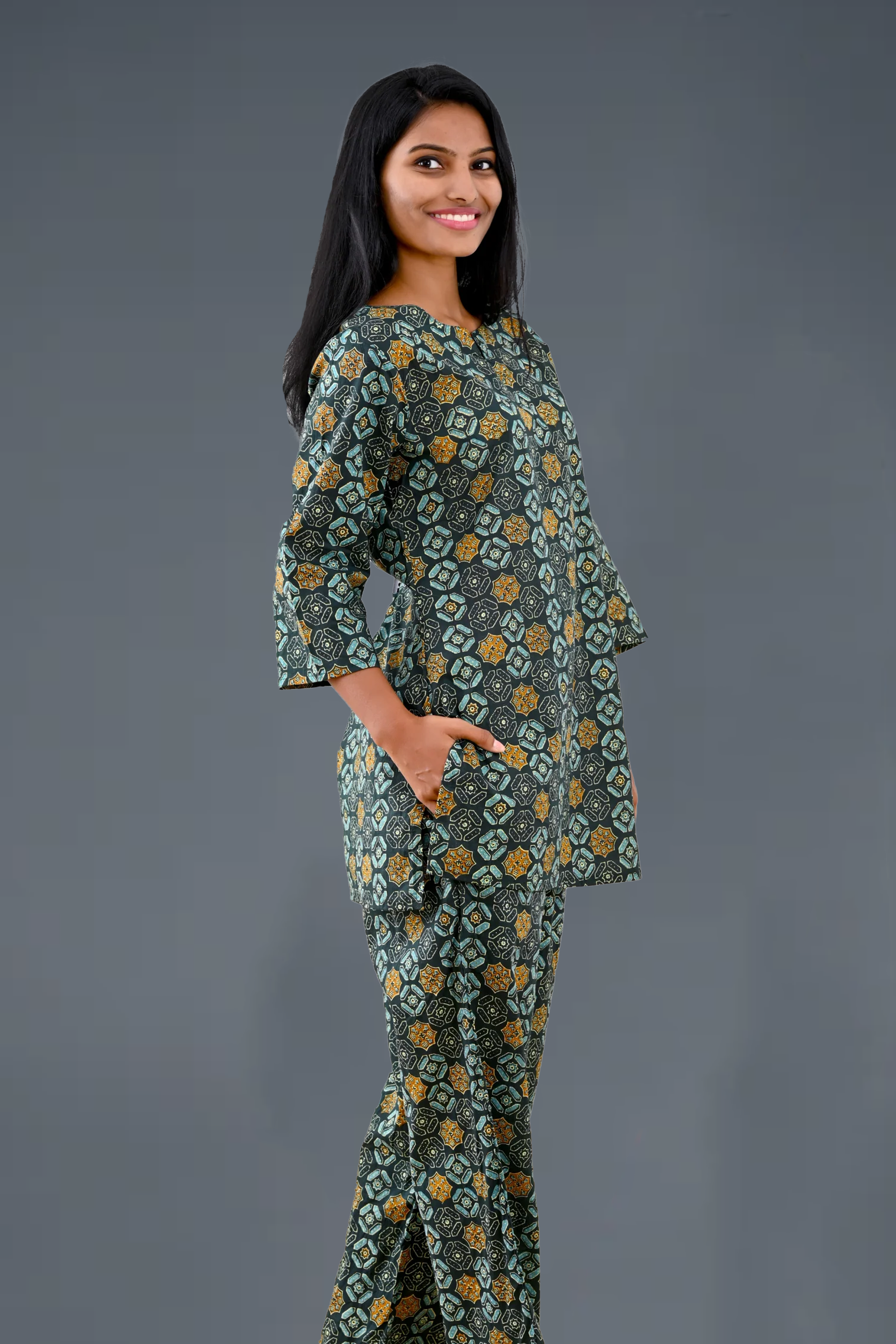 Green Cotton Printed Pyjama Set