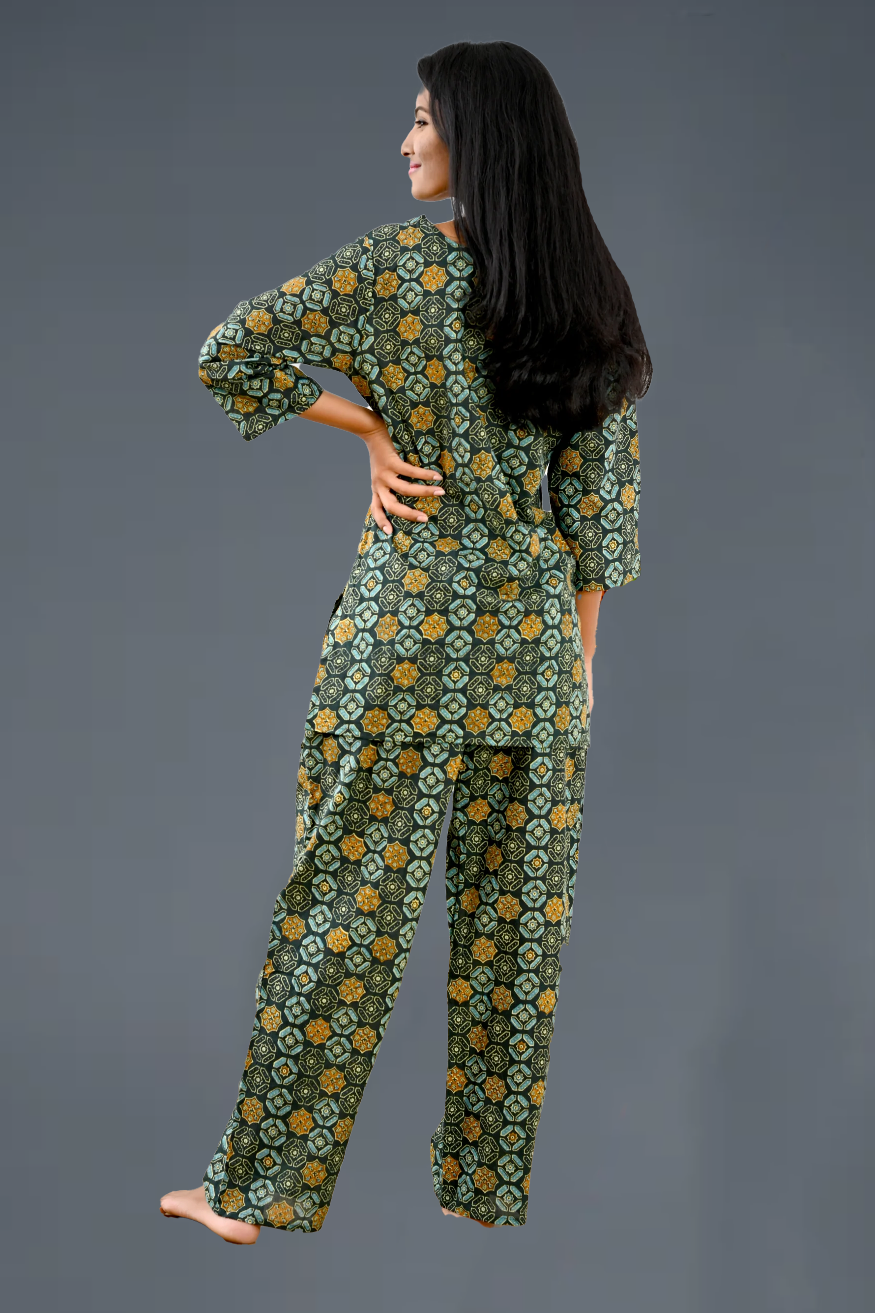 Green Cotton Printed Pyjama Set