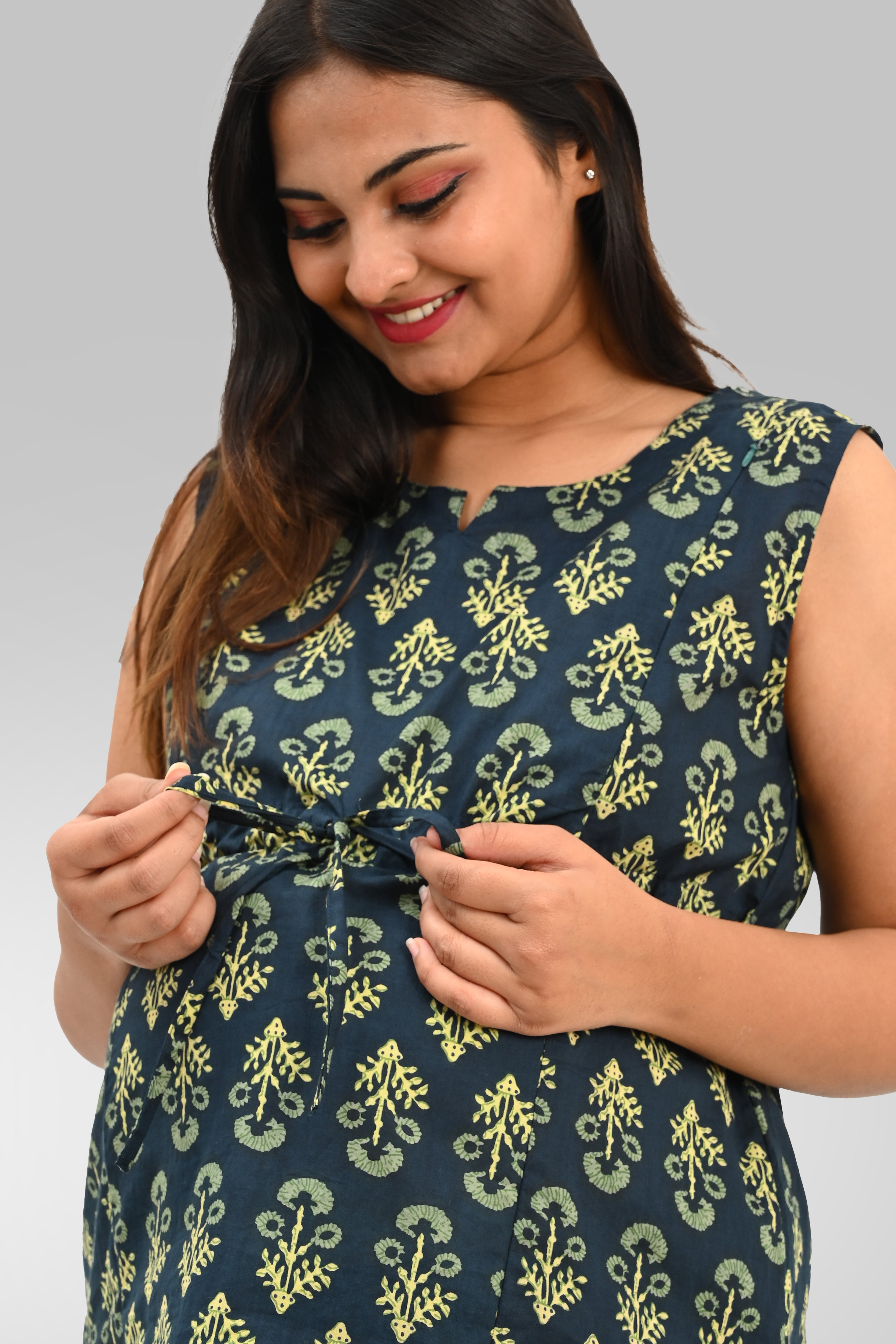 Maternity and Feeding Kurta Set in Deep Green