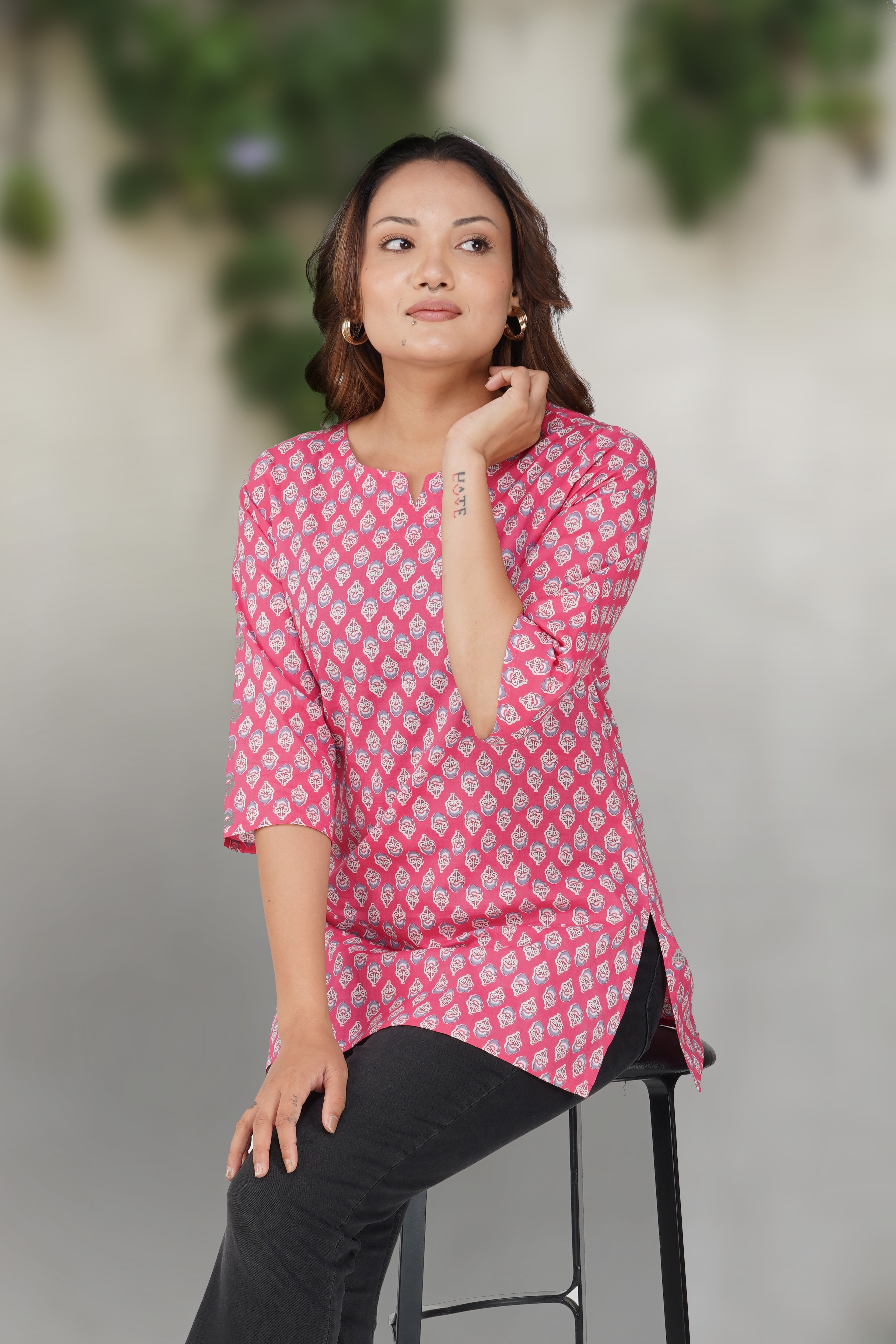 Pink Cotton Printed Kurti