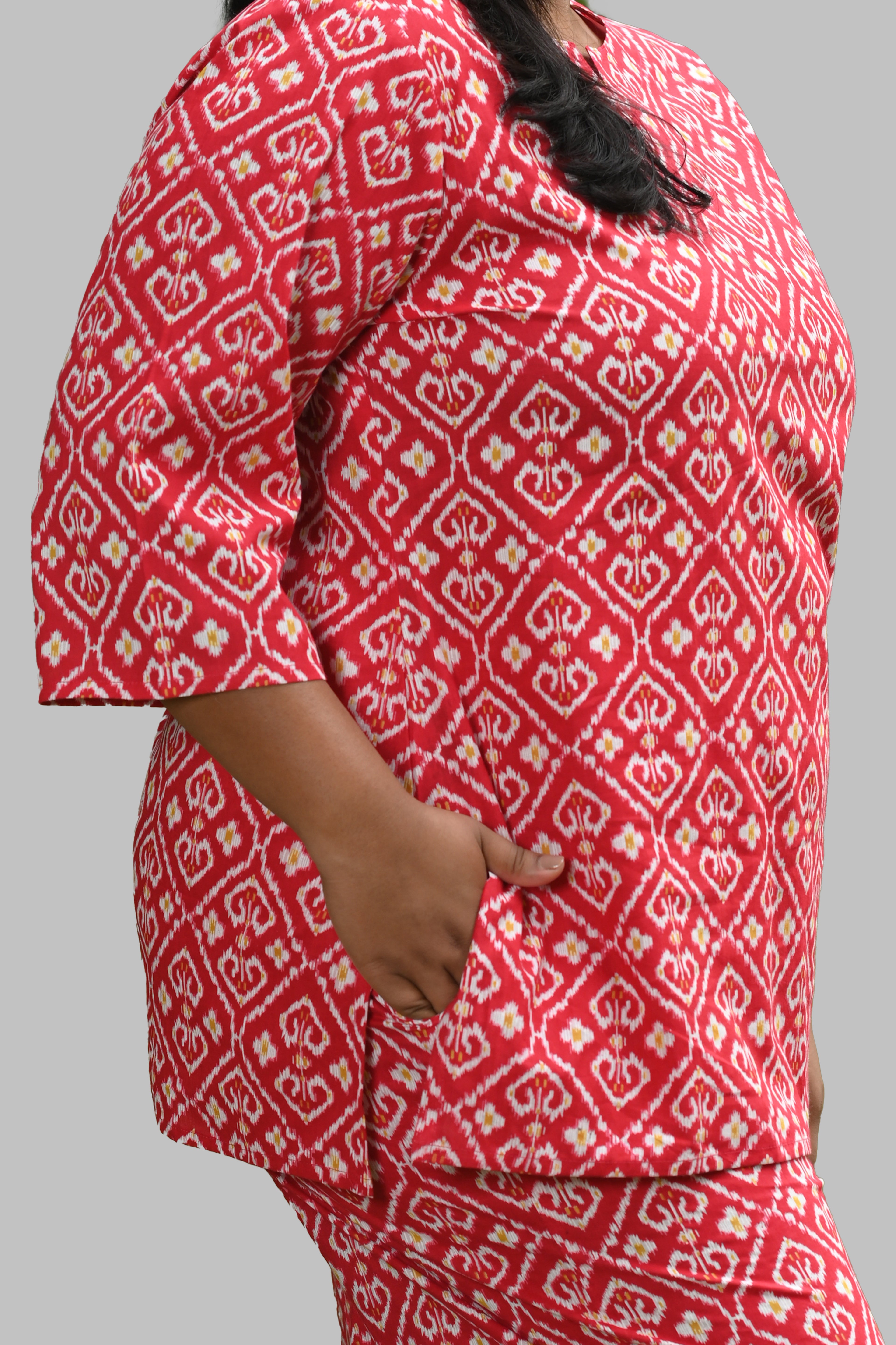 Red Ikat Plus Size Cotton Printed Pyjama Set