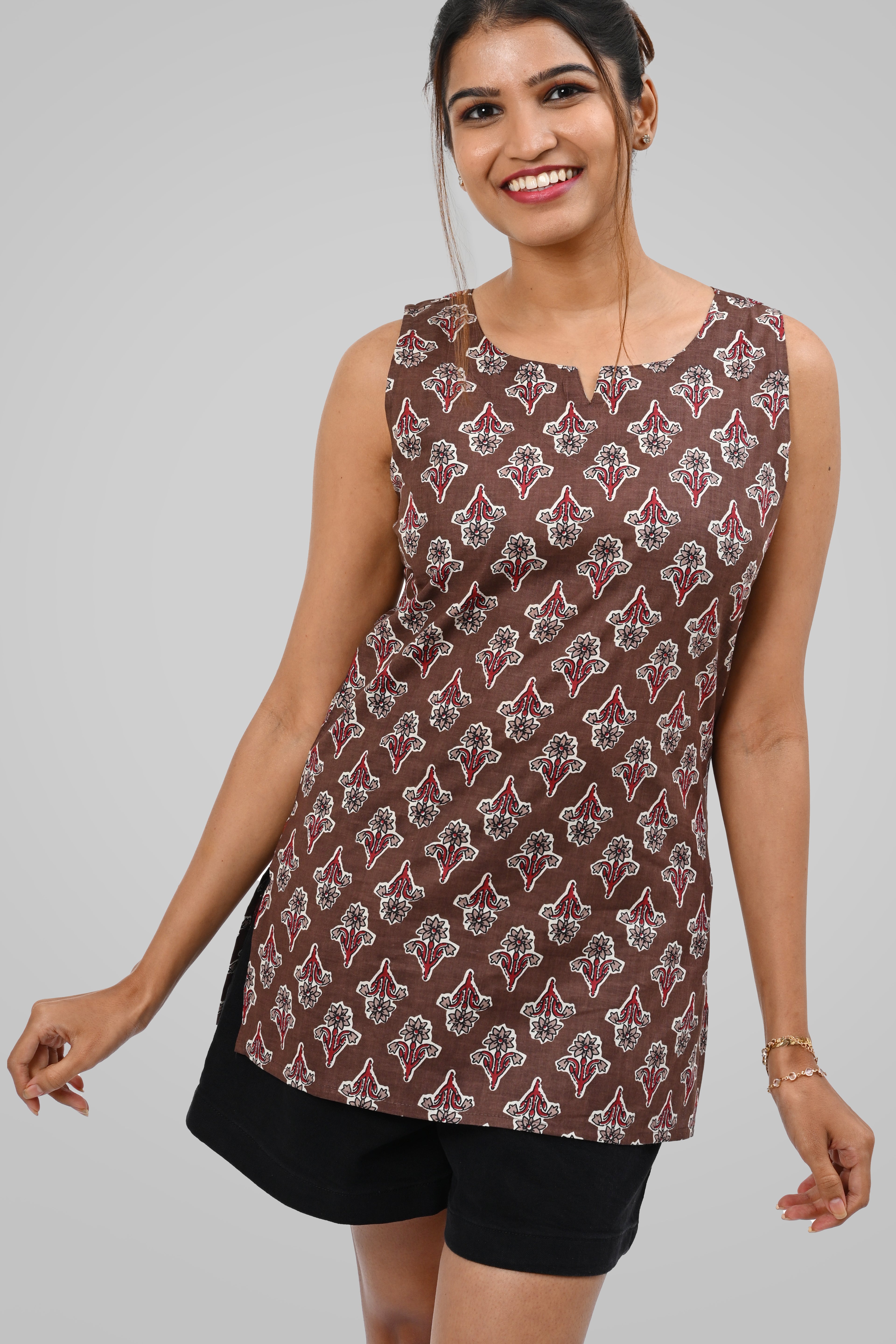 Woody Brown Cotton Printed Sleeveless Kurti