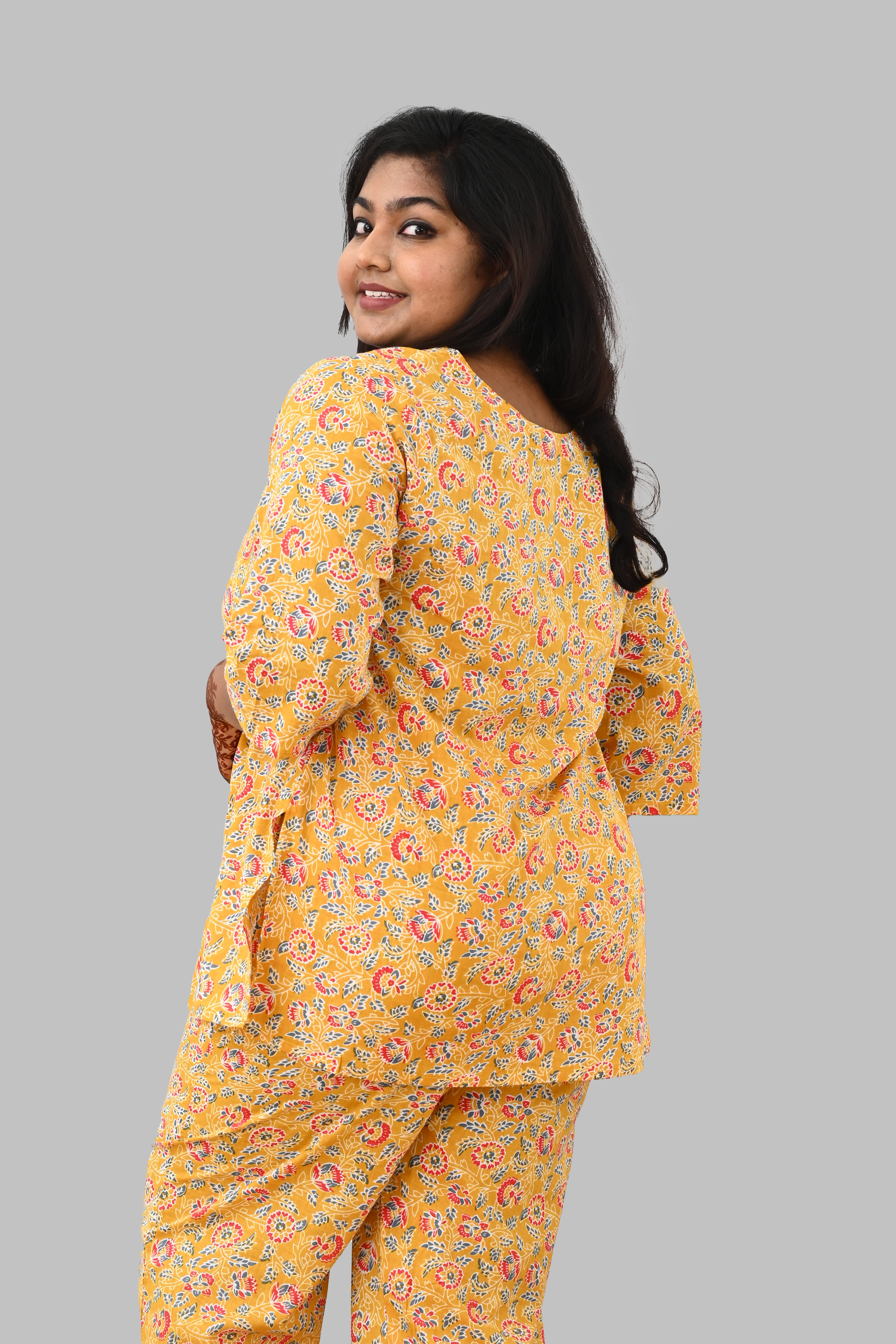 Yellow Plus Size Cotton Printed Pyjama Set