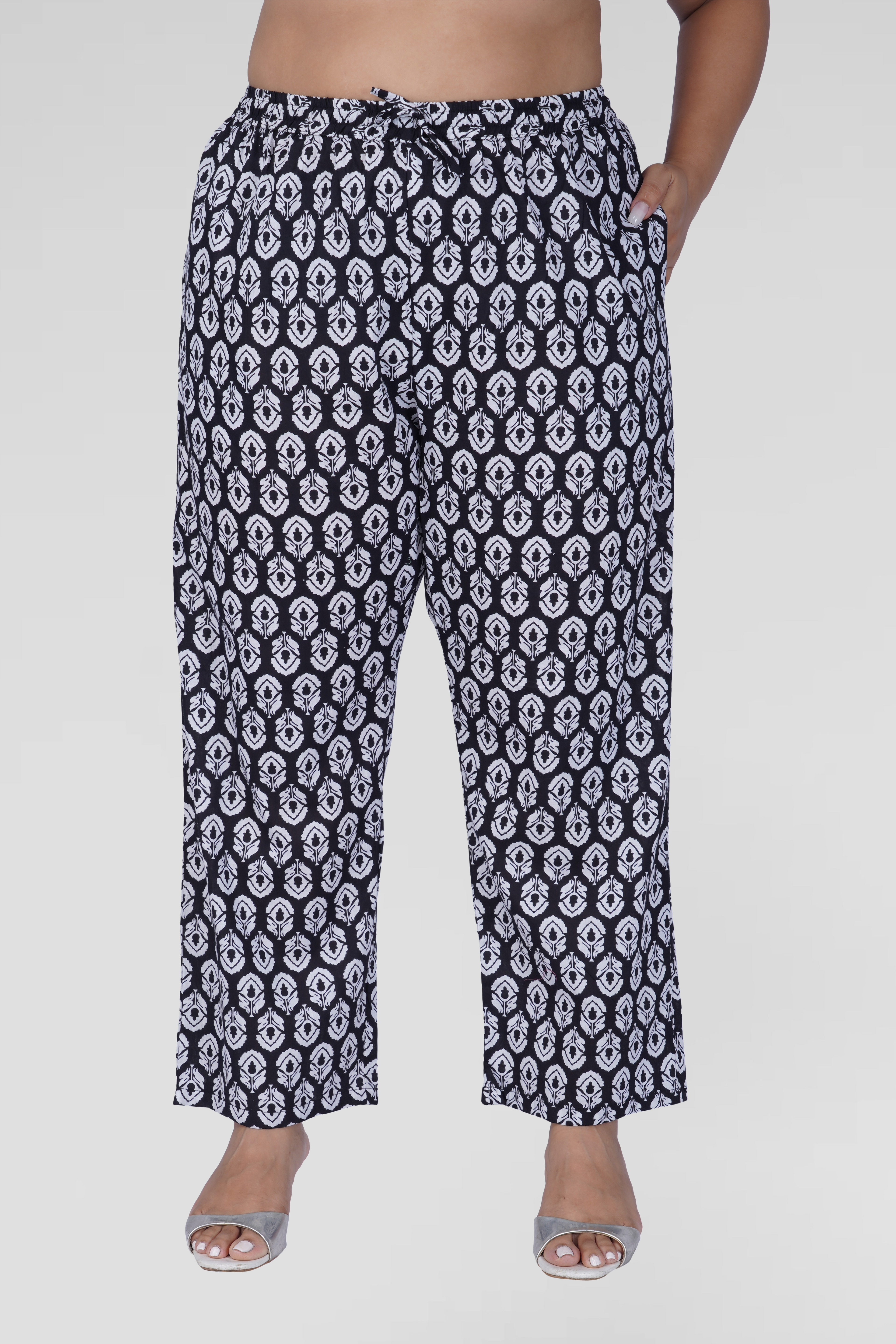 Black Plus Size Cotton Printed Pyjama Set
