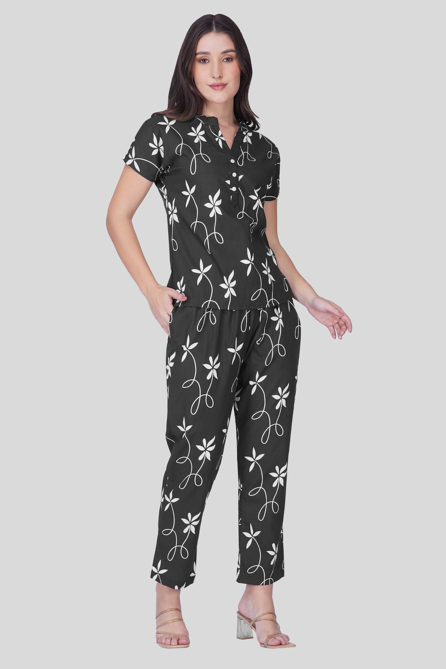 Black Notch Collar Cotton Printed Pyjama Set