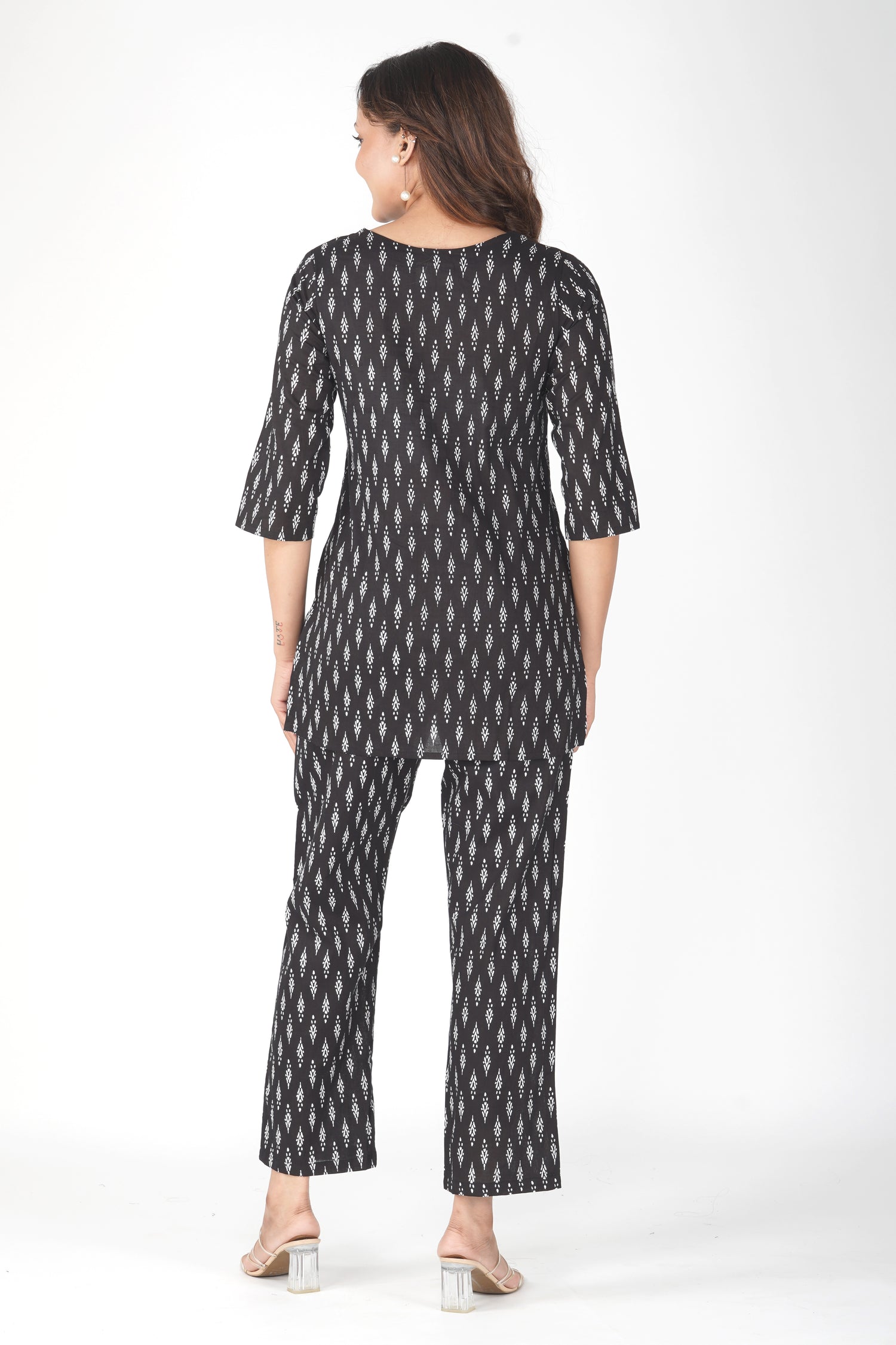 Black Cotton Printed Pyjama Set