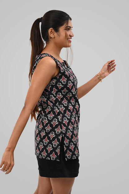 Black Cotton Printed Sleeveless Kurti