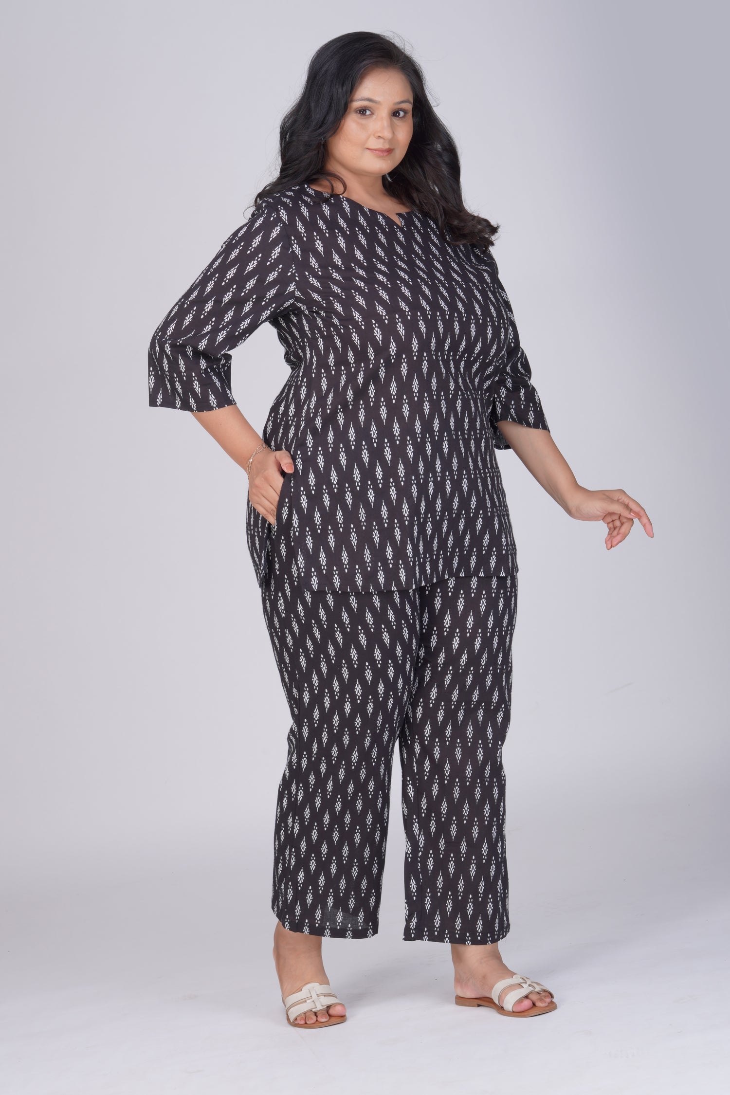 Black Plus Size Cotton Printed Pyjama Set