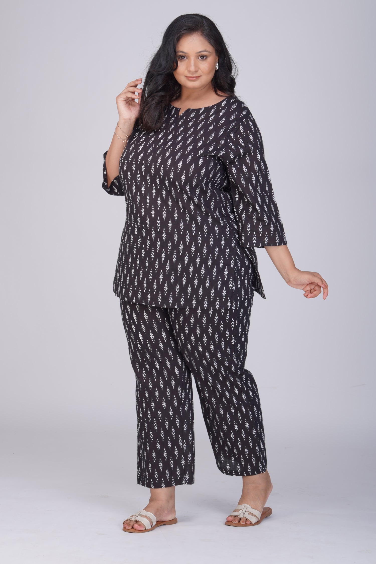 Black Plus Size Cotton Printed Pyjama Set