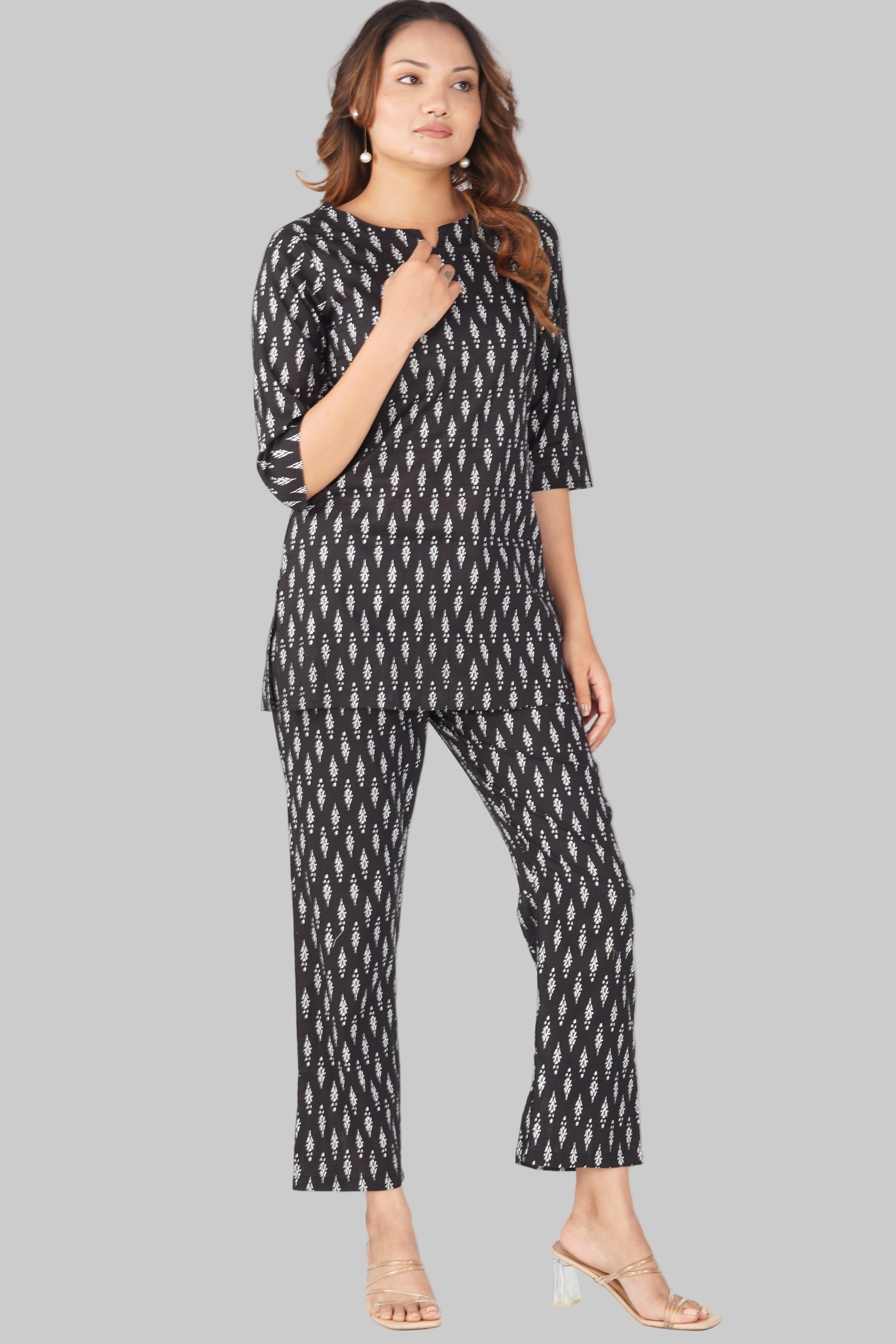 Black Cotton Printed Pyjama Set