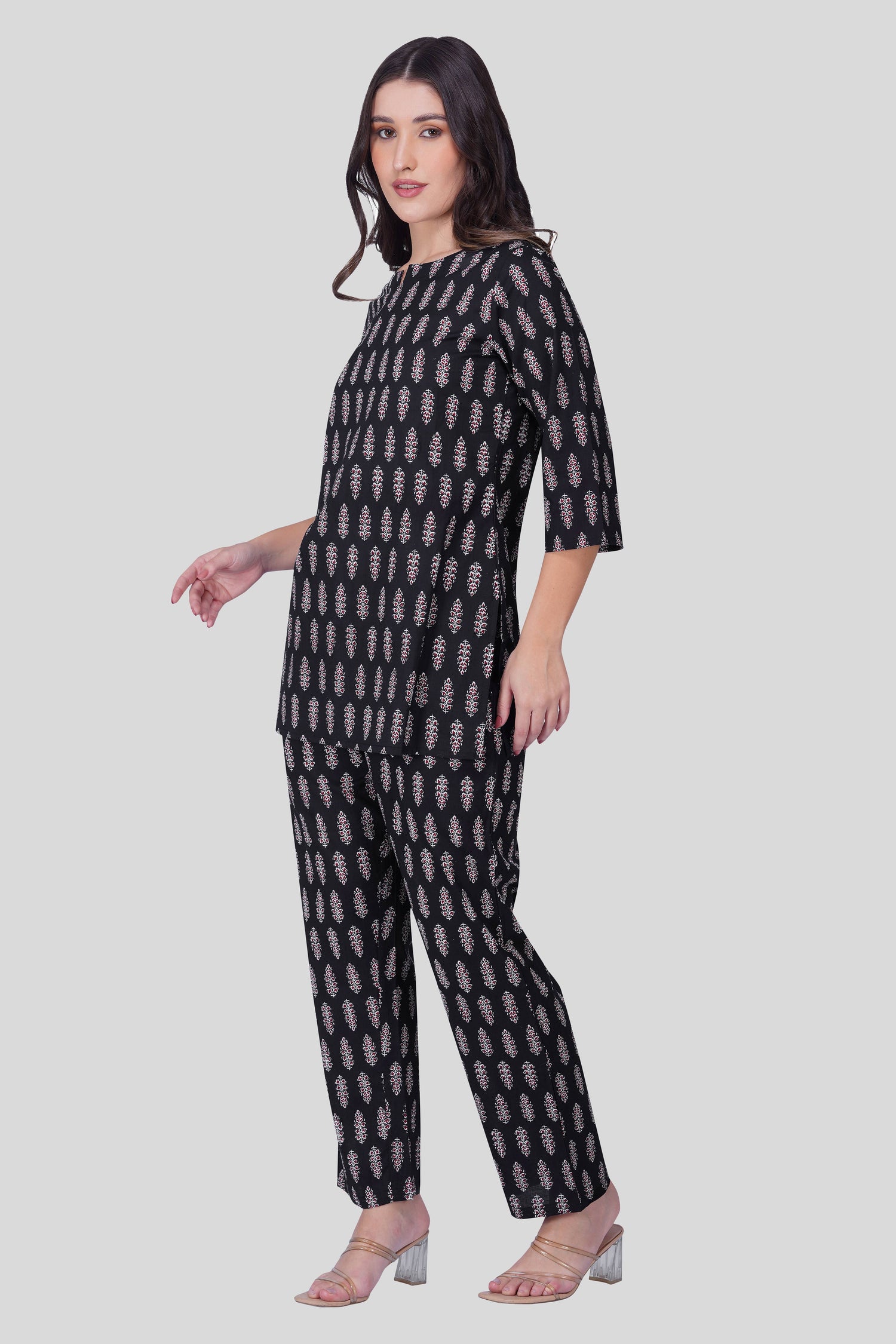 Black Cotton Printed Pyjama Set