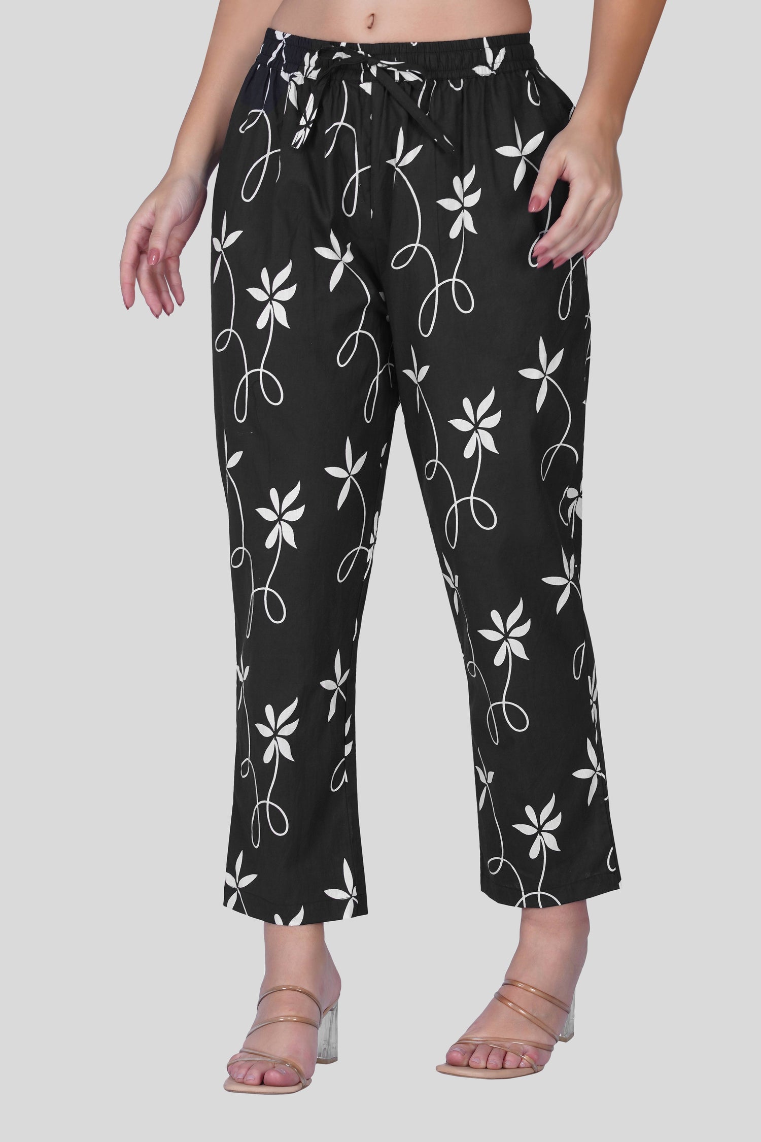 Black Notch Collar Cotton Printed Pyjama Set