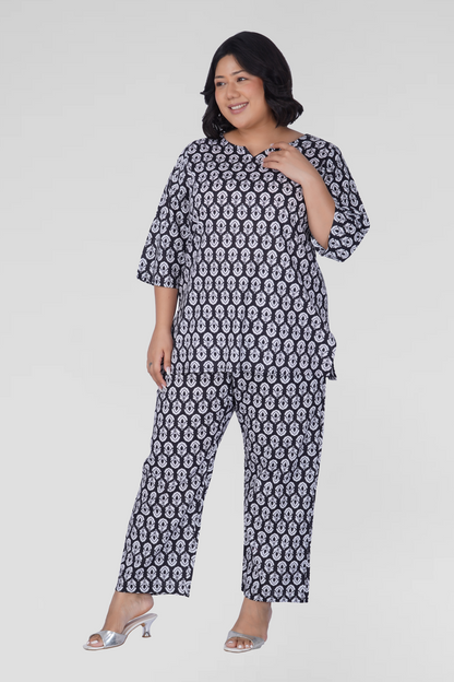 Black Plus Size Cotton Printed Pyjama Set