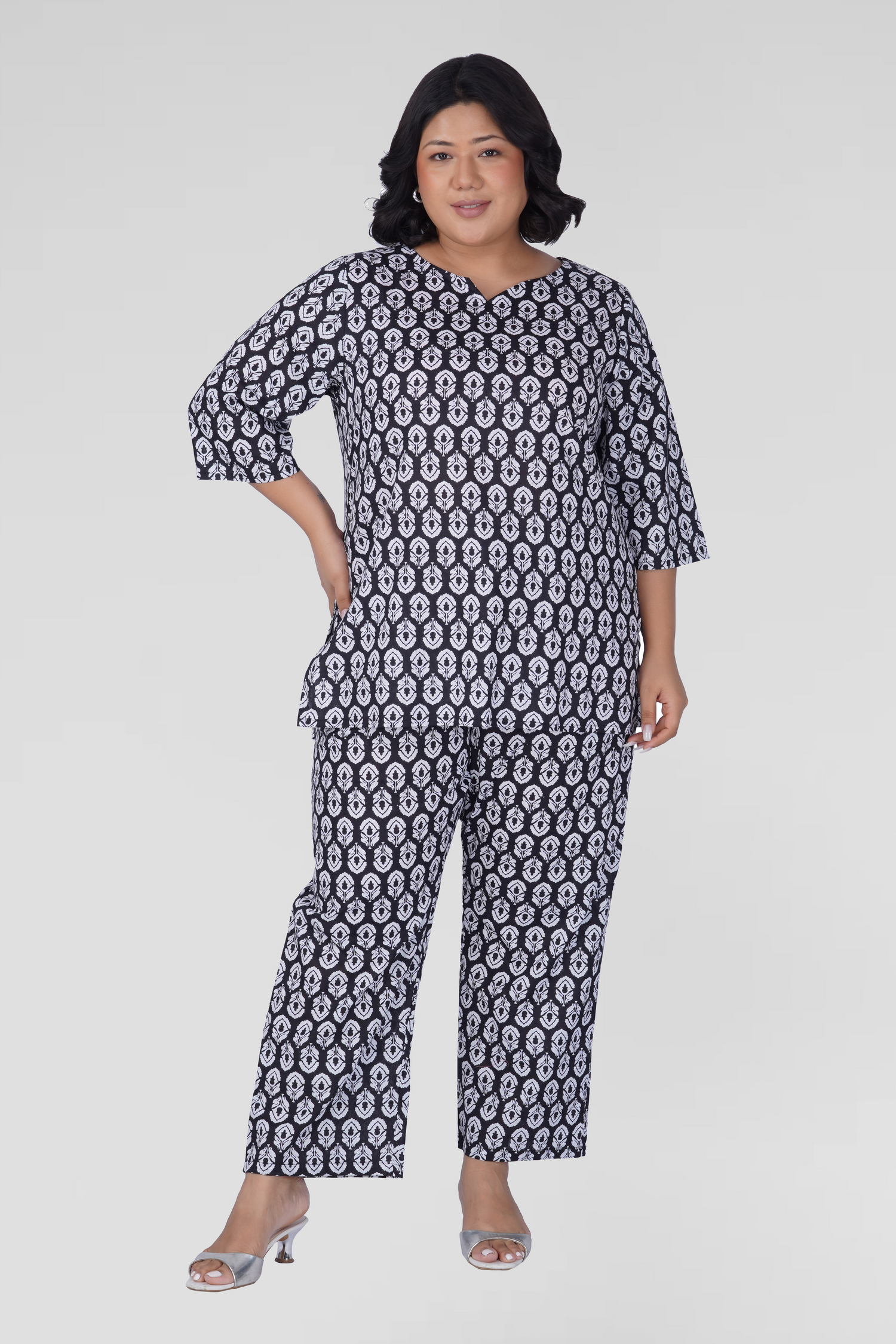 Black Plus Size Cotton Printed Pyjama Set