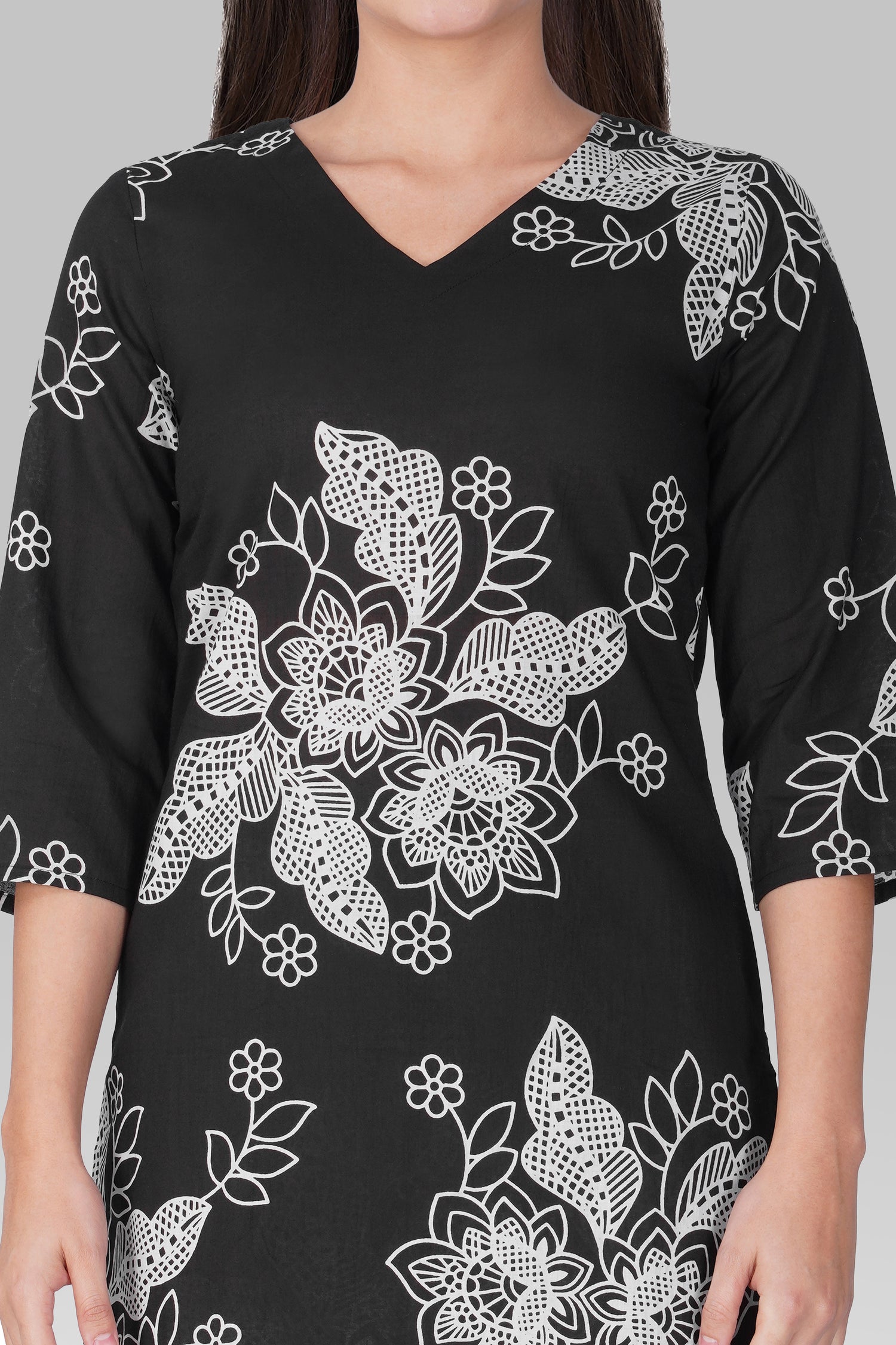 Black V Neck Cotton Printed Pyjama Set