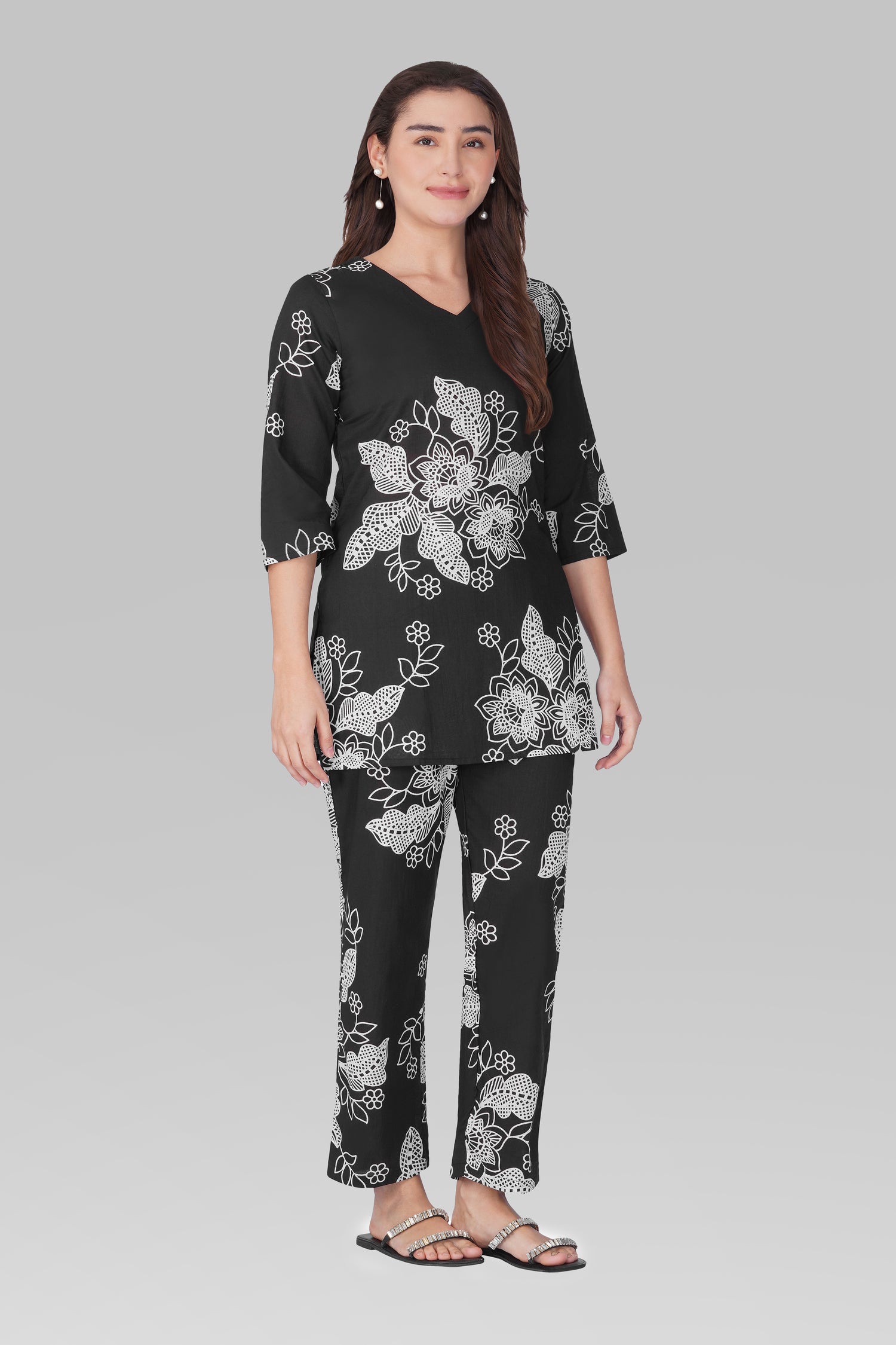 Black V Neck Cotton Printed Pyjama Set