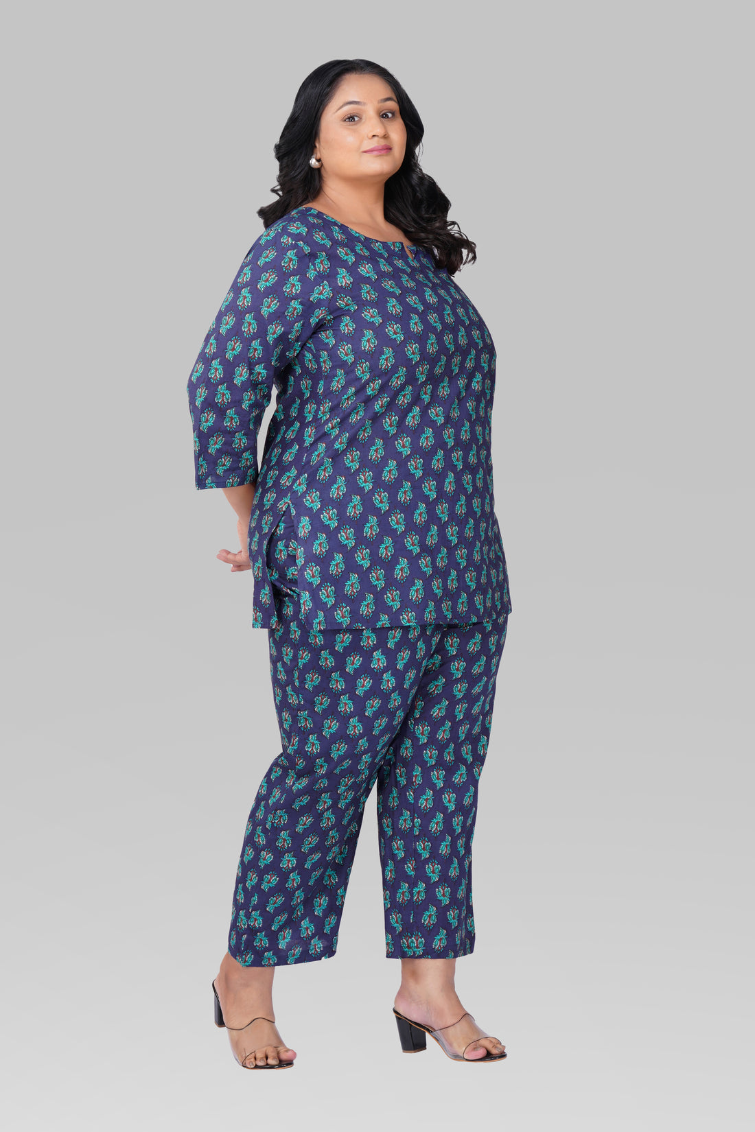 Blue Butta Plus Size Cotton Printed Pyjama Set