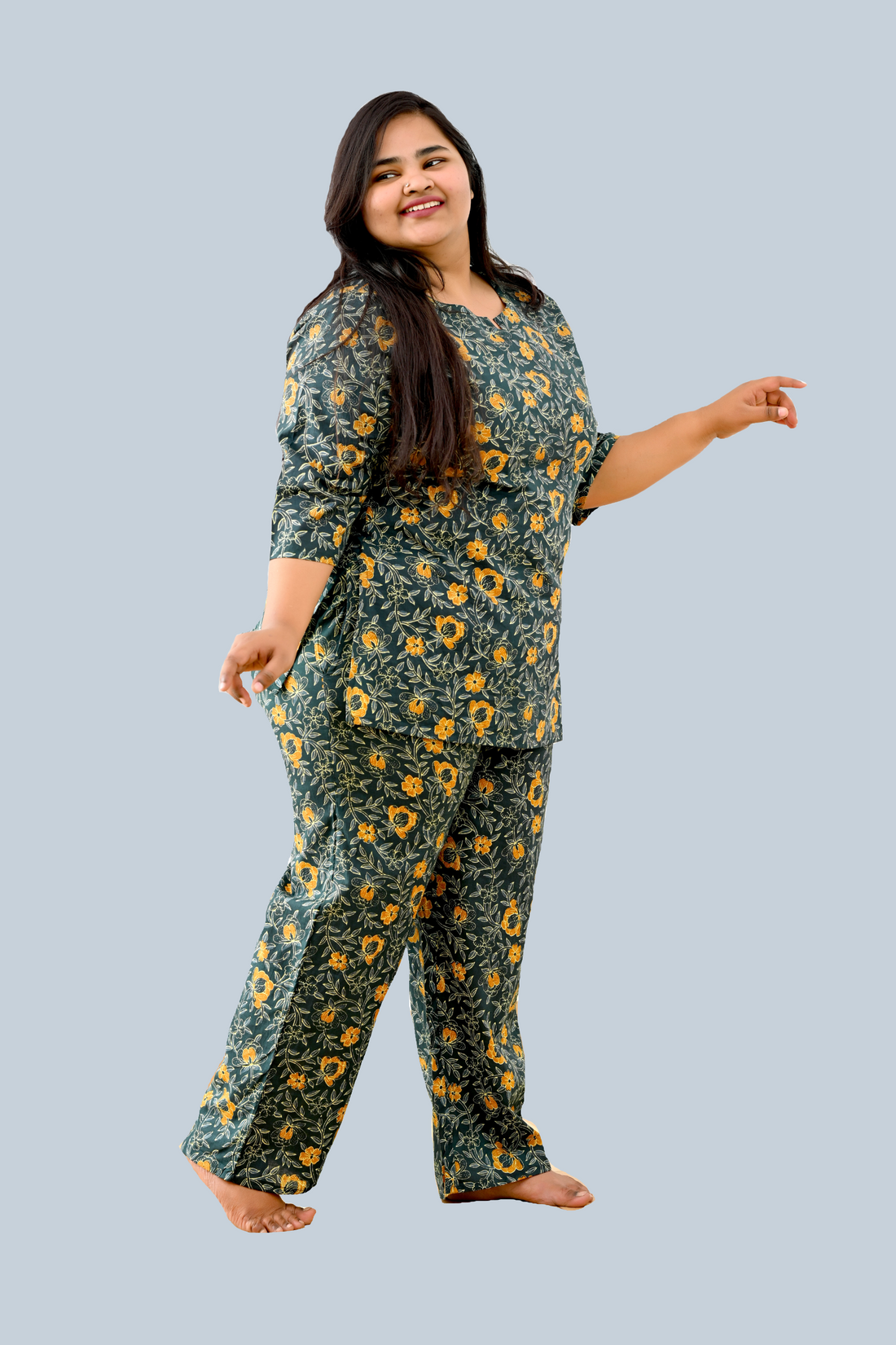Bottle Green Plus Size Cotton Printed Pyjama Set