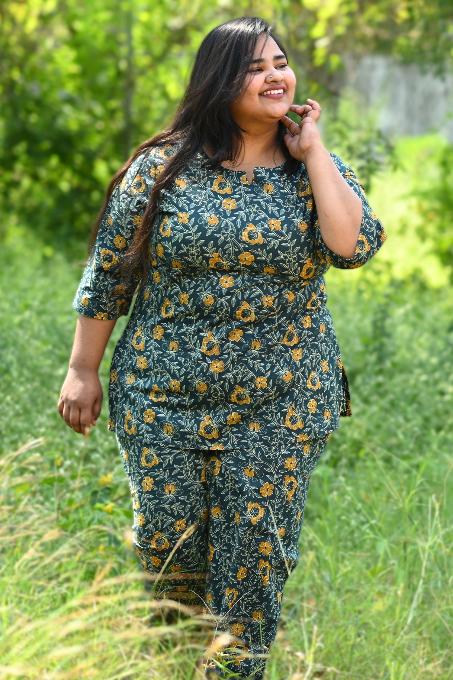 Bottle Green Plus Size Cotton Printed Pyjama Set
