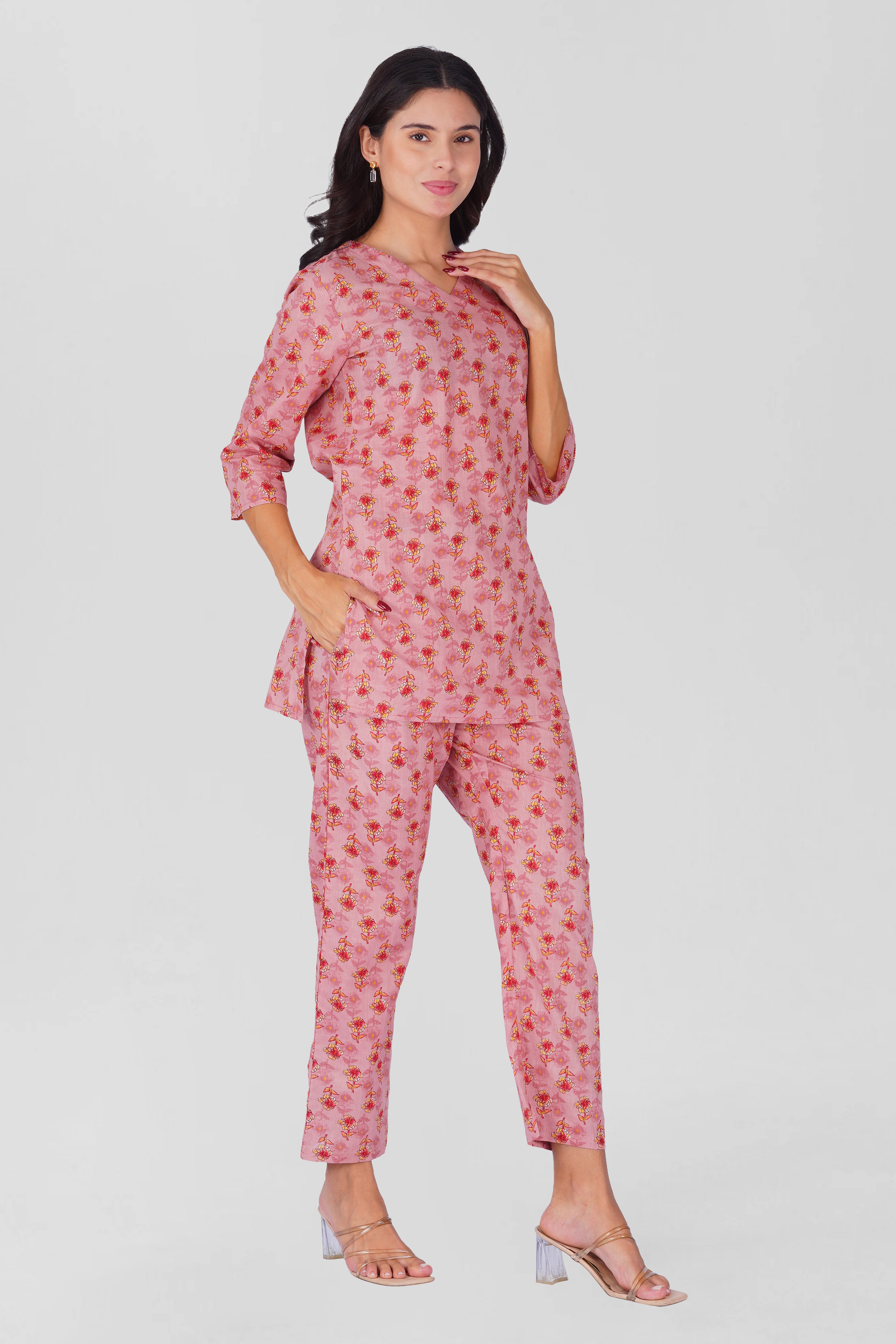 Creamy Berry V Neck Cotton Printed Pyjama Set
