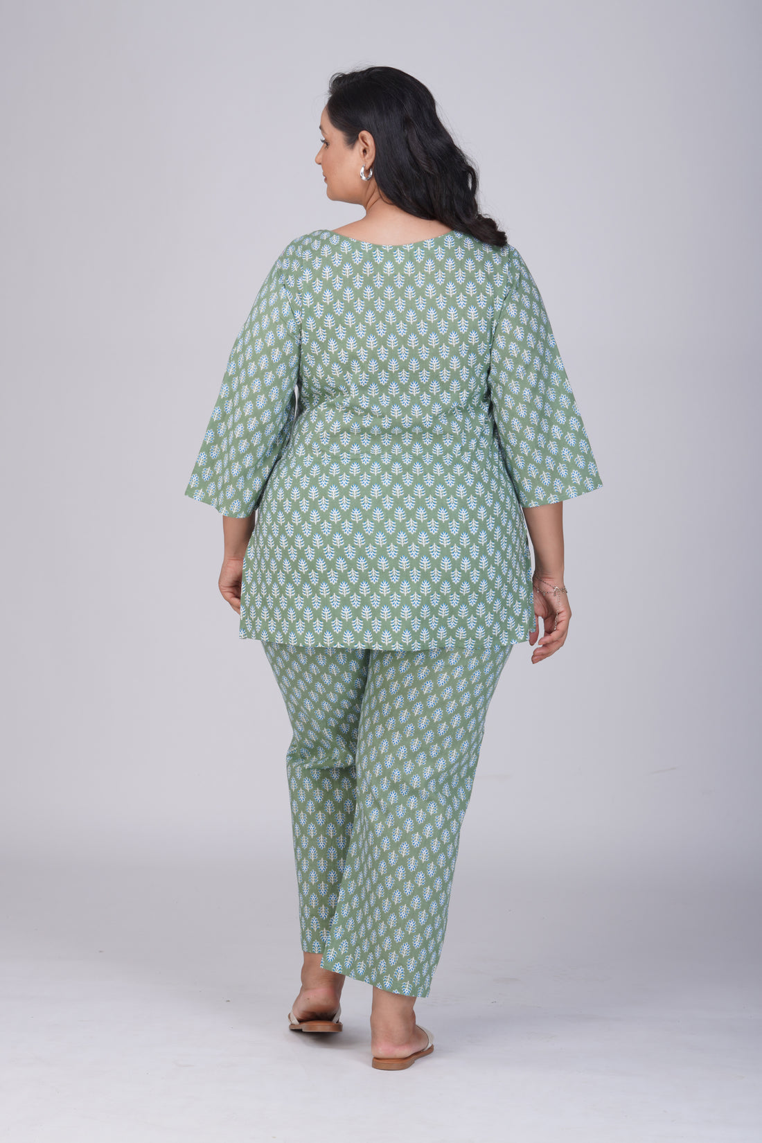 Dark Sea Green Plus Size Cotton Printed Pyjama Set