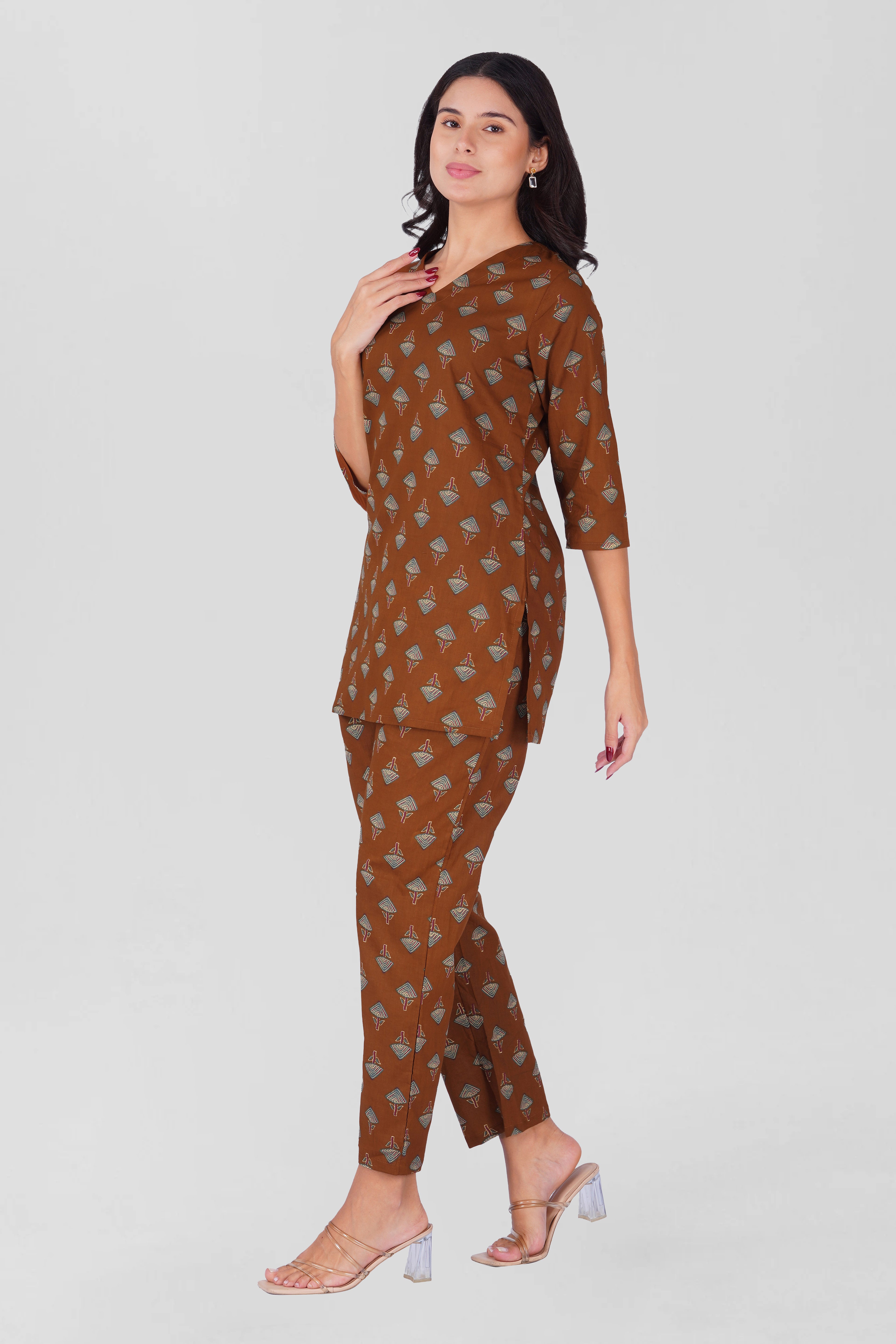 Dark Brown V Neck Cotton Printed Pyjama Set