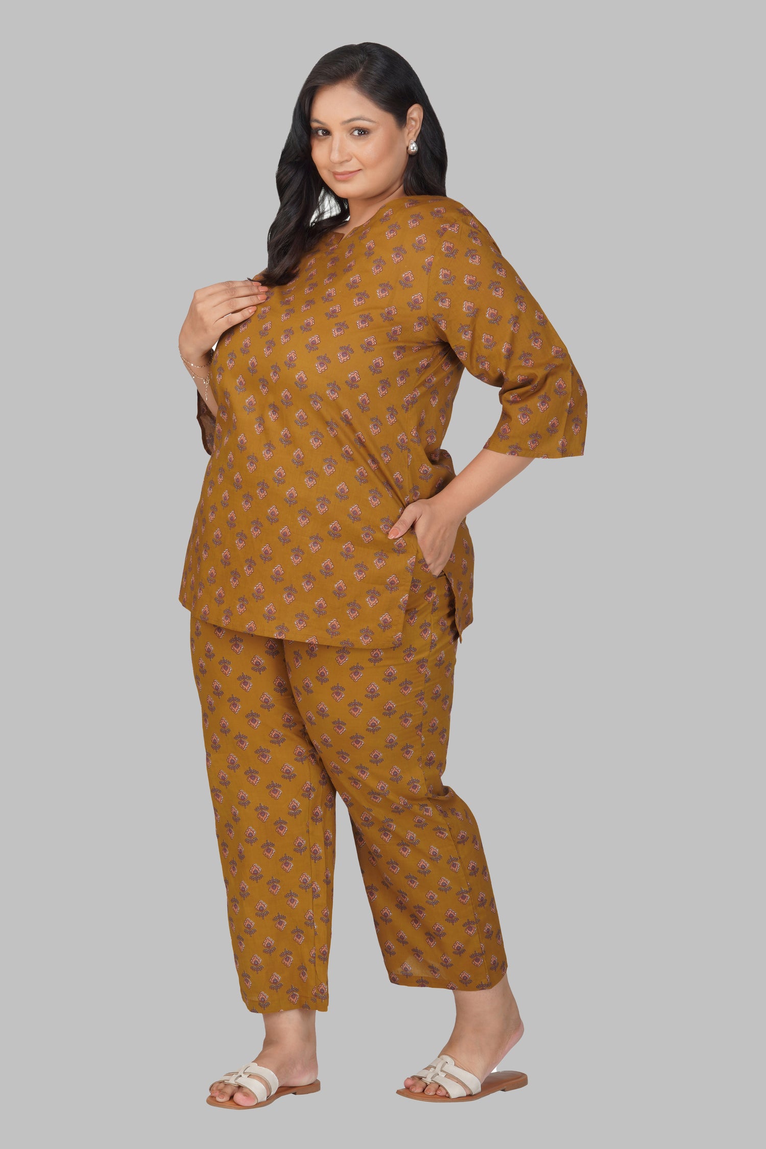 Dark Mustard Plus Size Cotton Printed Pyjama Set