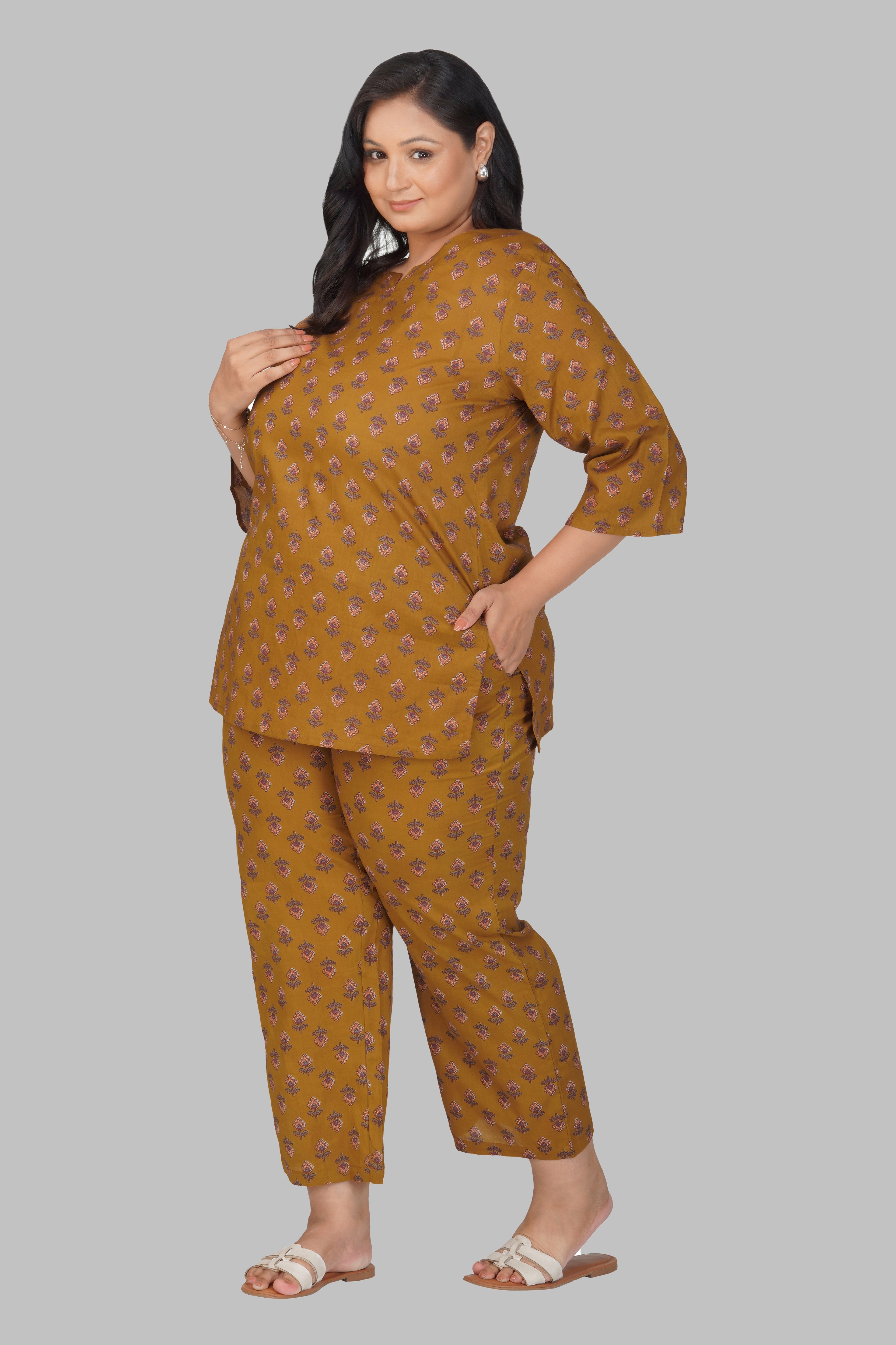 Dark Mustard Plus Size Cotton Printed Pyjama Set