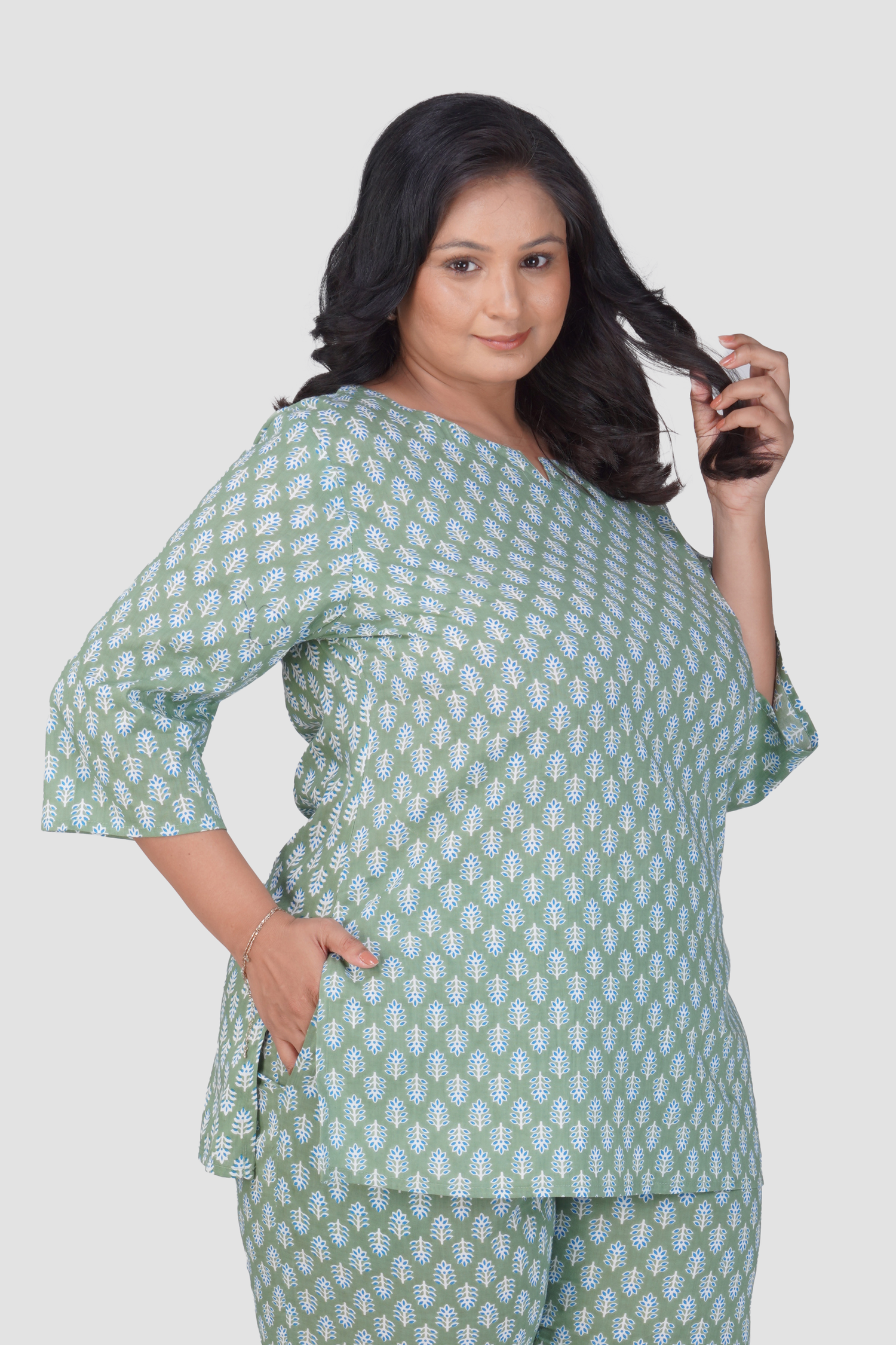 Dark Sea Green Plus Size Cotton Printed Pyjama Set
