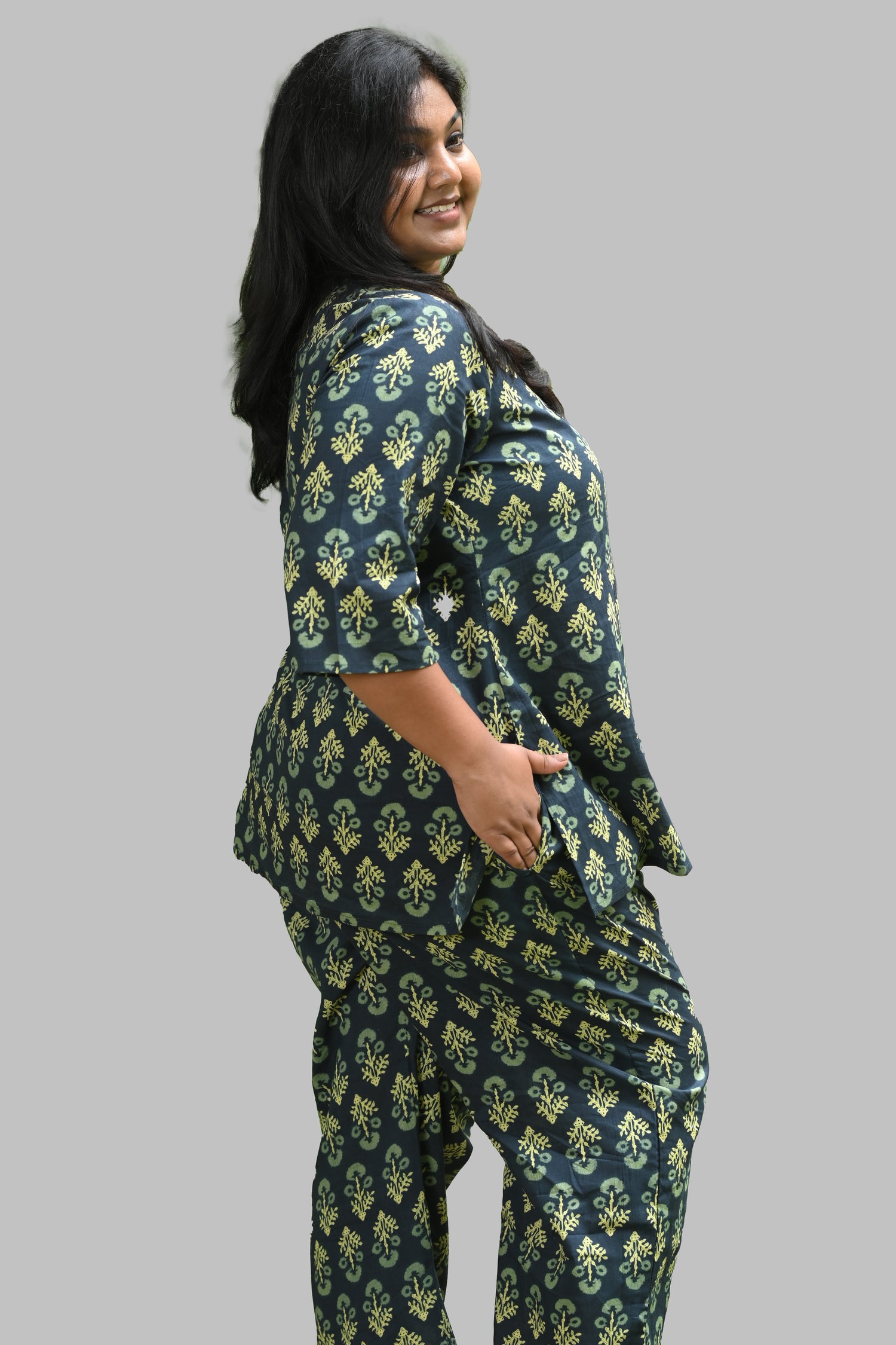 Deep Green Plus Size Cotton Printed Pyjama Set
