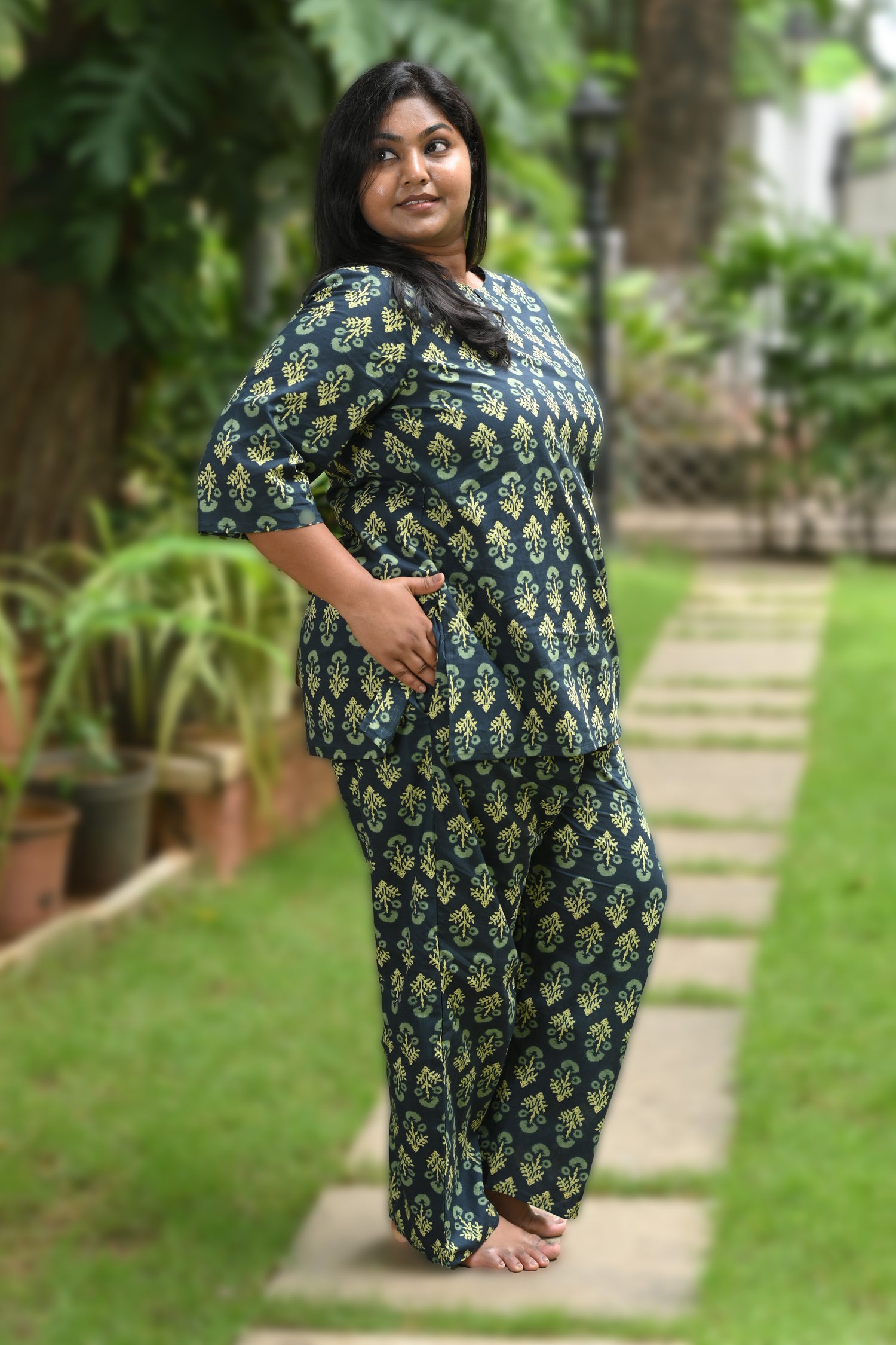 Deep Green Plus Size Cotton Printed Pyjama Set