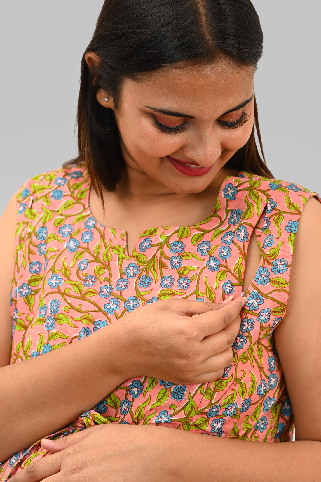Floral Maternity and Feeding Kurta Set in Peach