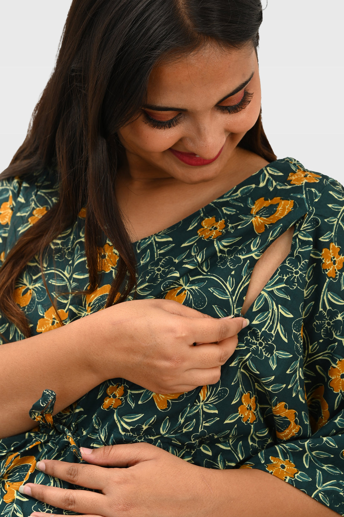 Floral Maternity and Feeding Kaftan Set in Green