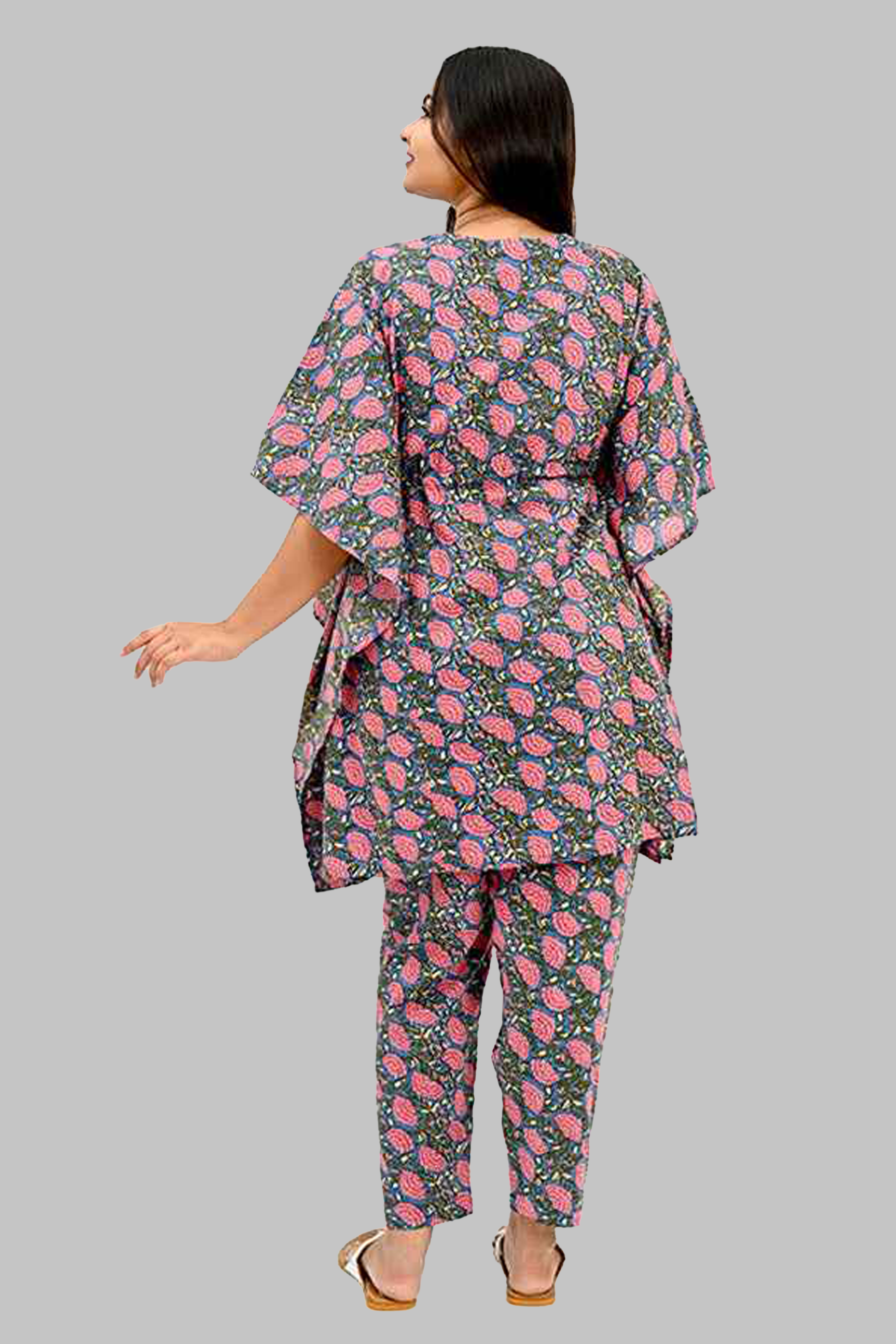Floral Maternity and Feeding Kaftan Set in Pink