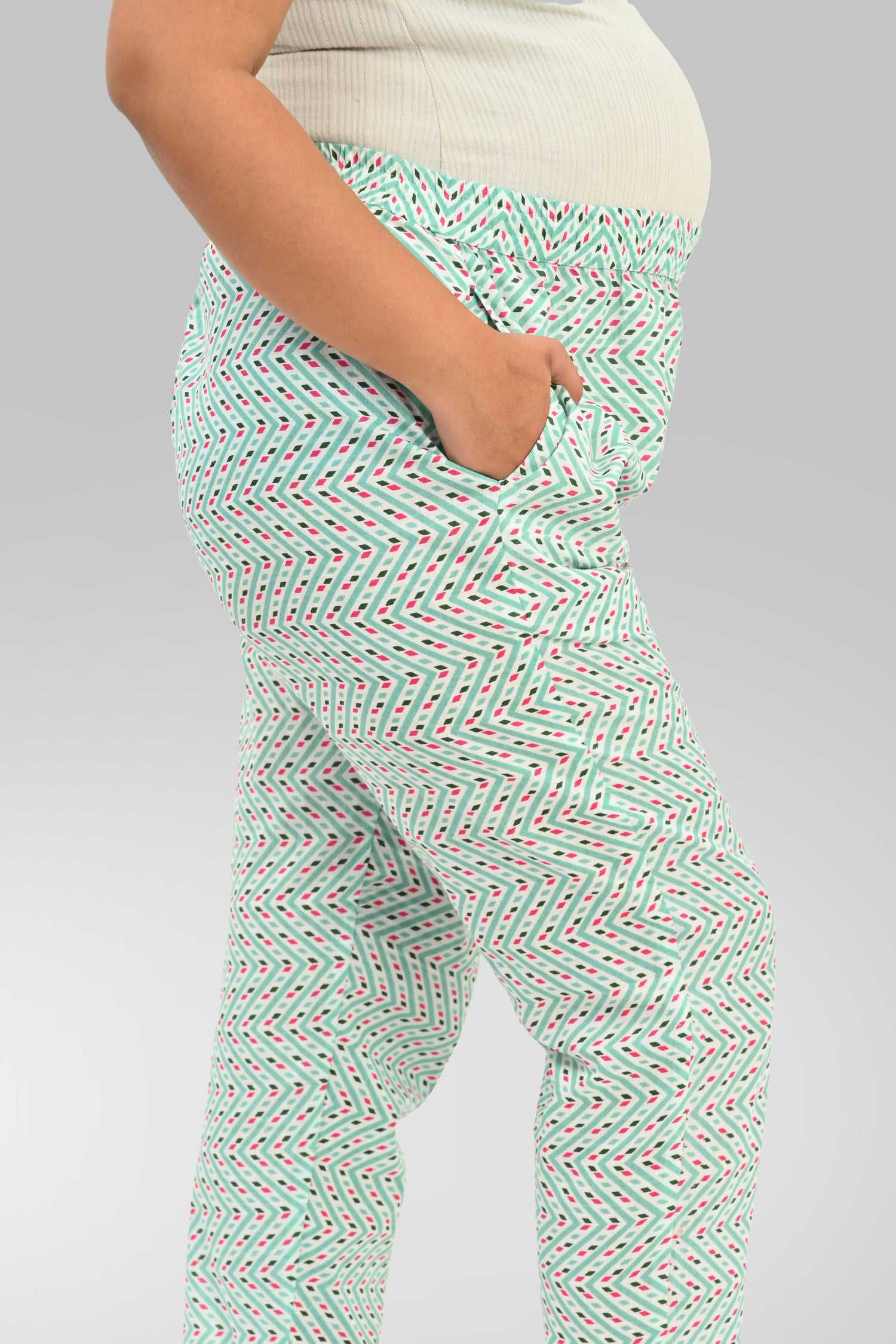 Maternity and Feeding Kaftan Set in Green