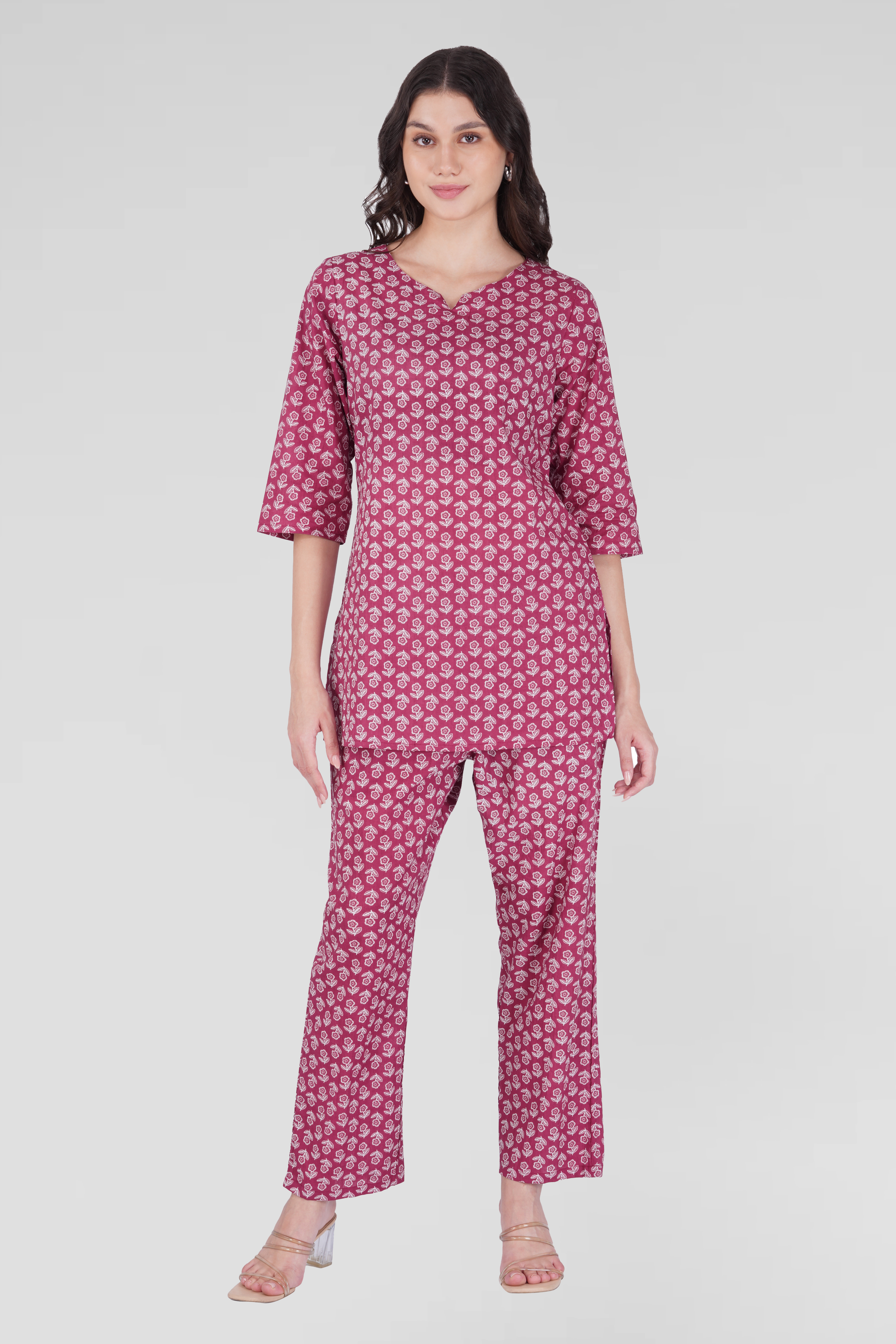 Grape Kiss Cotton Printed Pyjama Set
