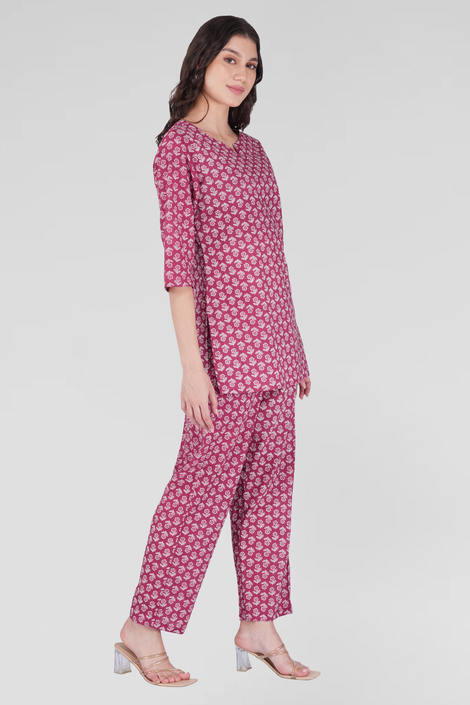 Grape Kiss Cotton Printed Pyjama Set