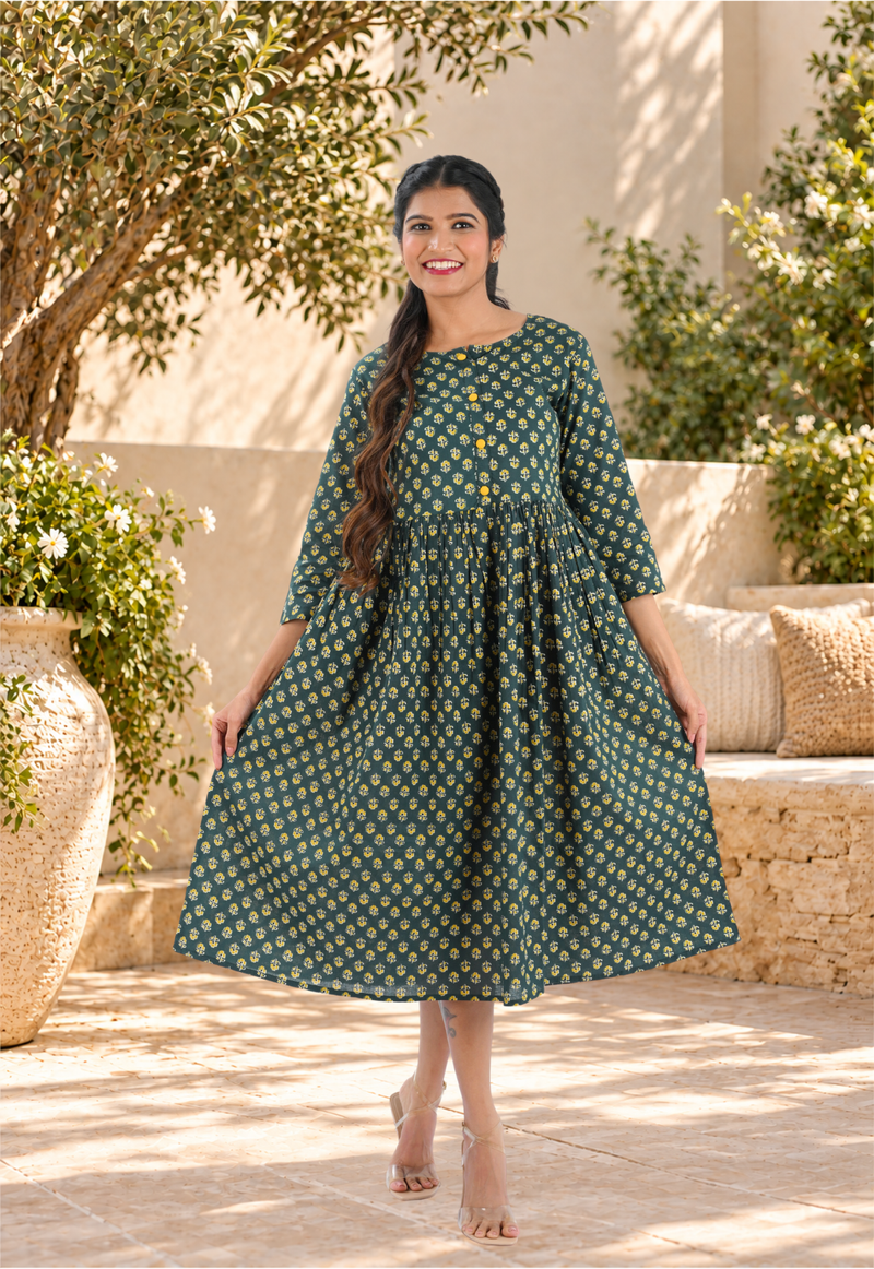 GREEN