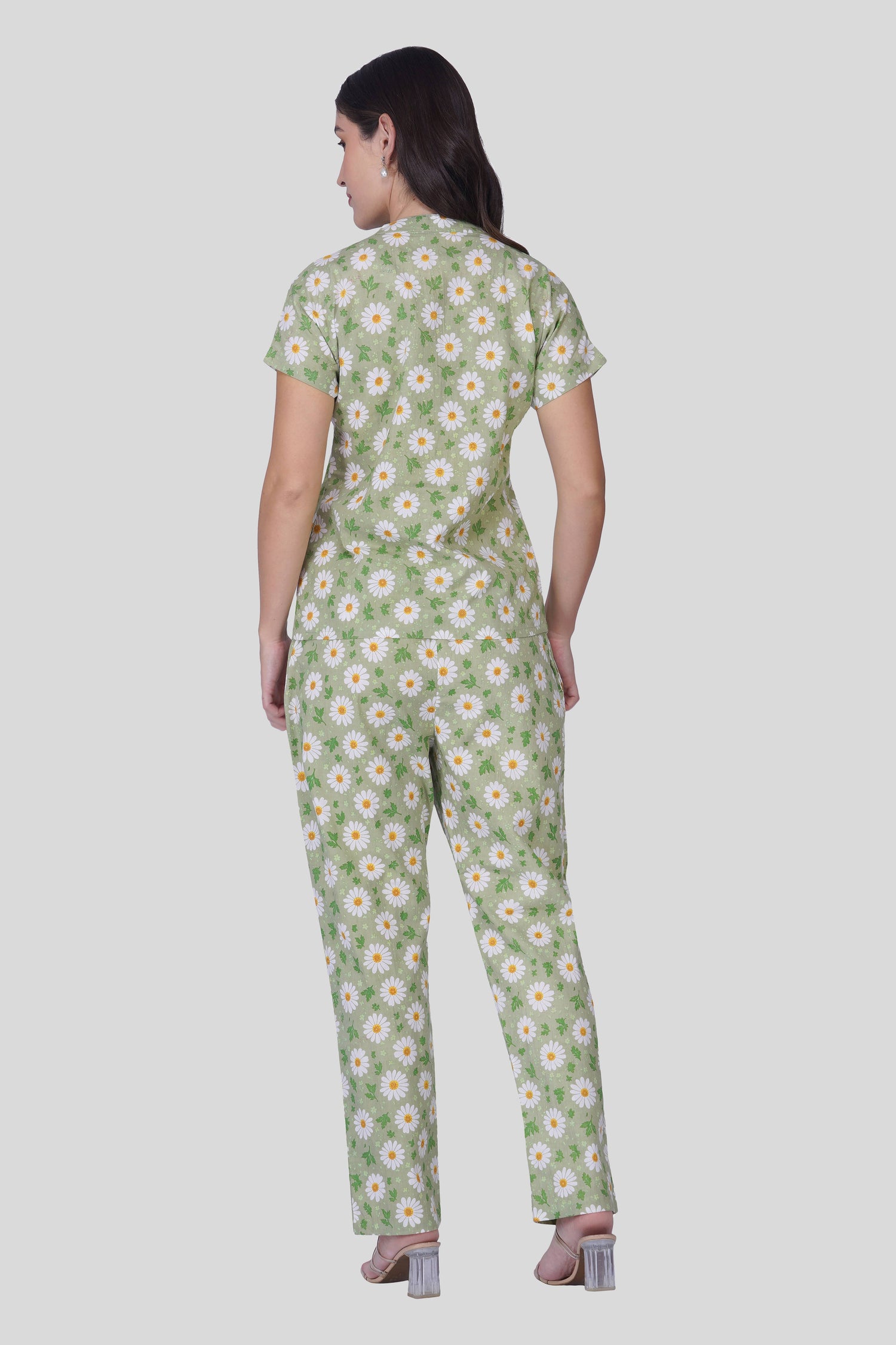 Green Notch Collar Cotton Printed Pyjama Set
