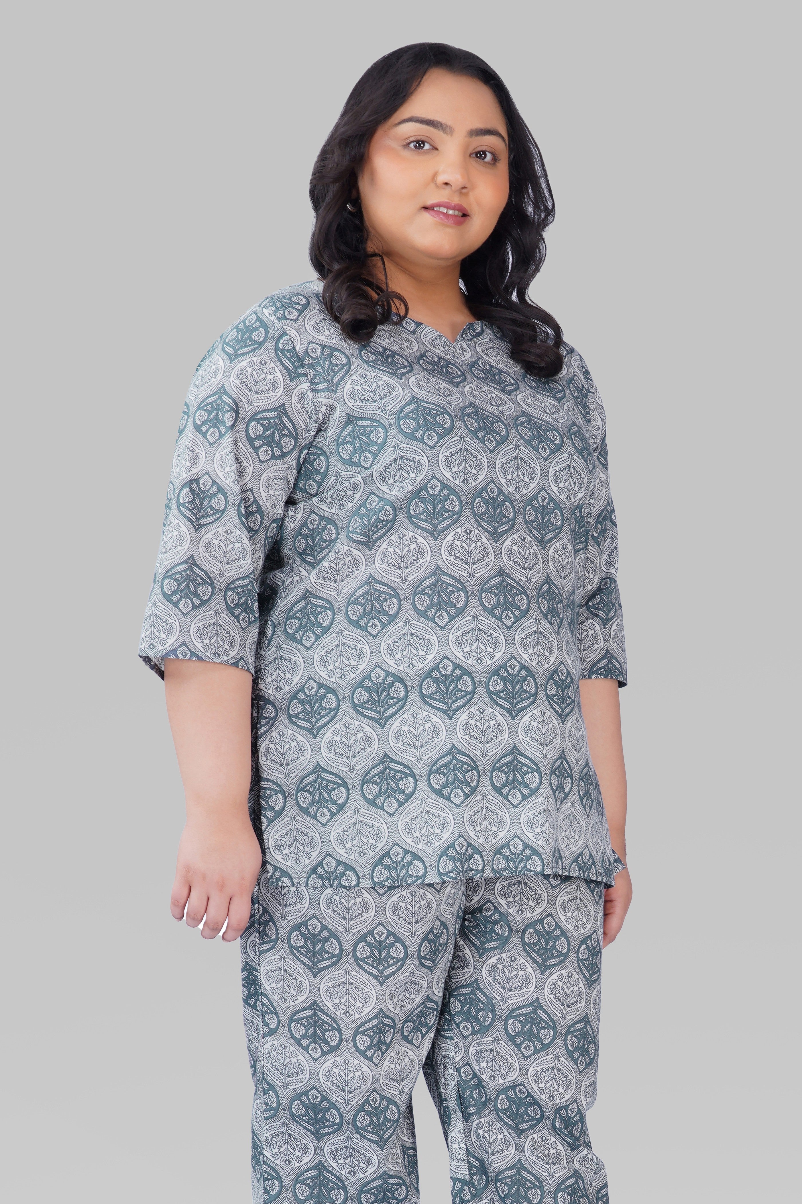 Grey Plus Size Cotton Printed Pyjama Set