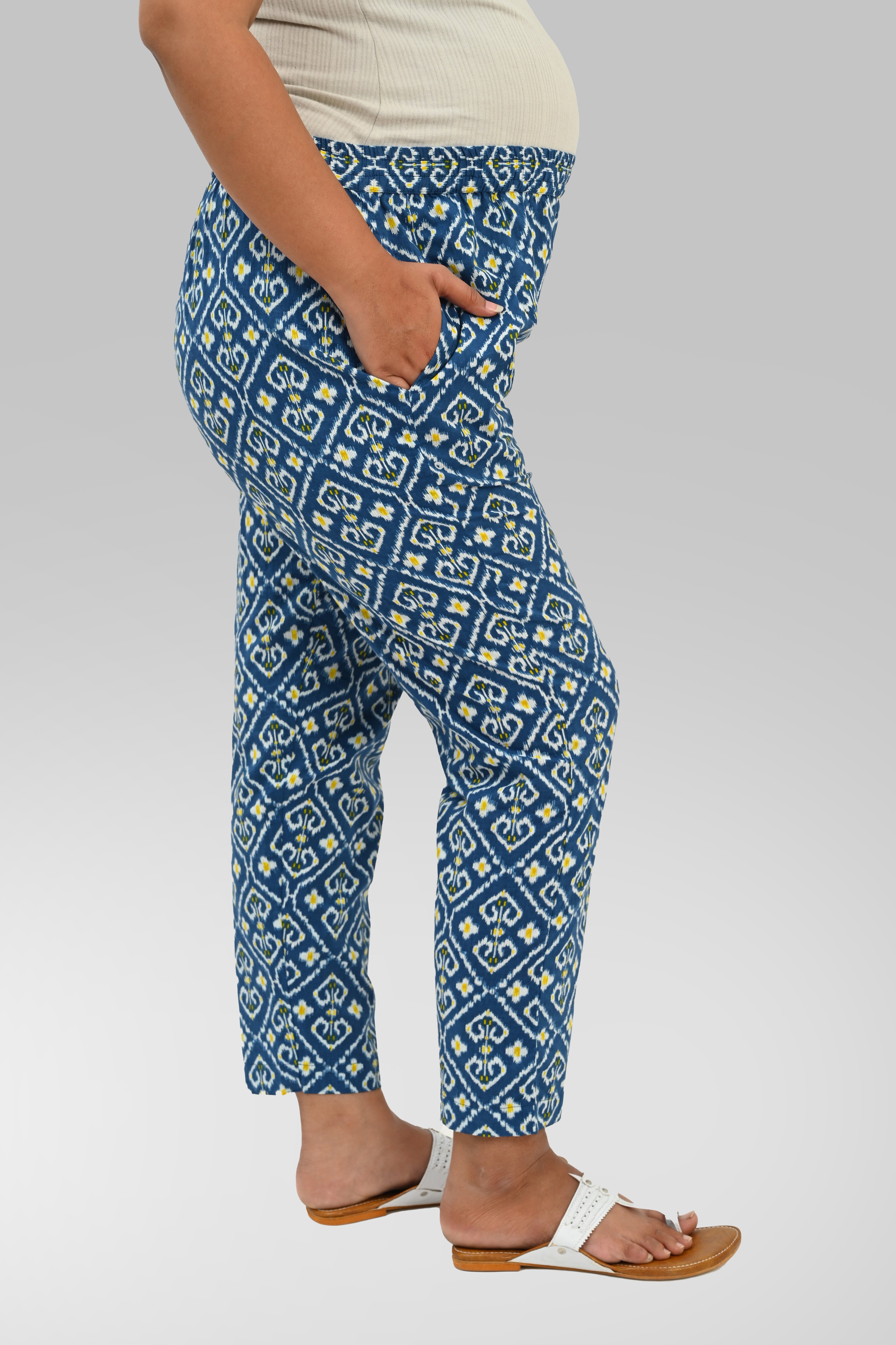 Ikat Maternity and Feeding Kurta Set in Blue