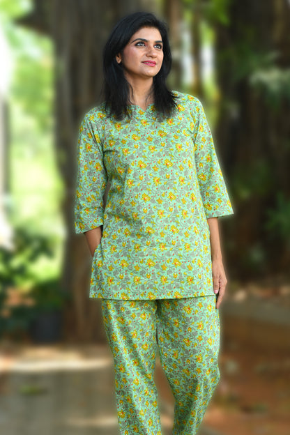 Mint Floral Cotton Printed Pyjama Set