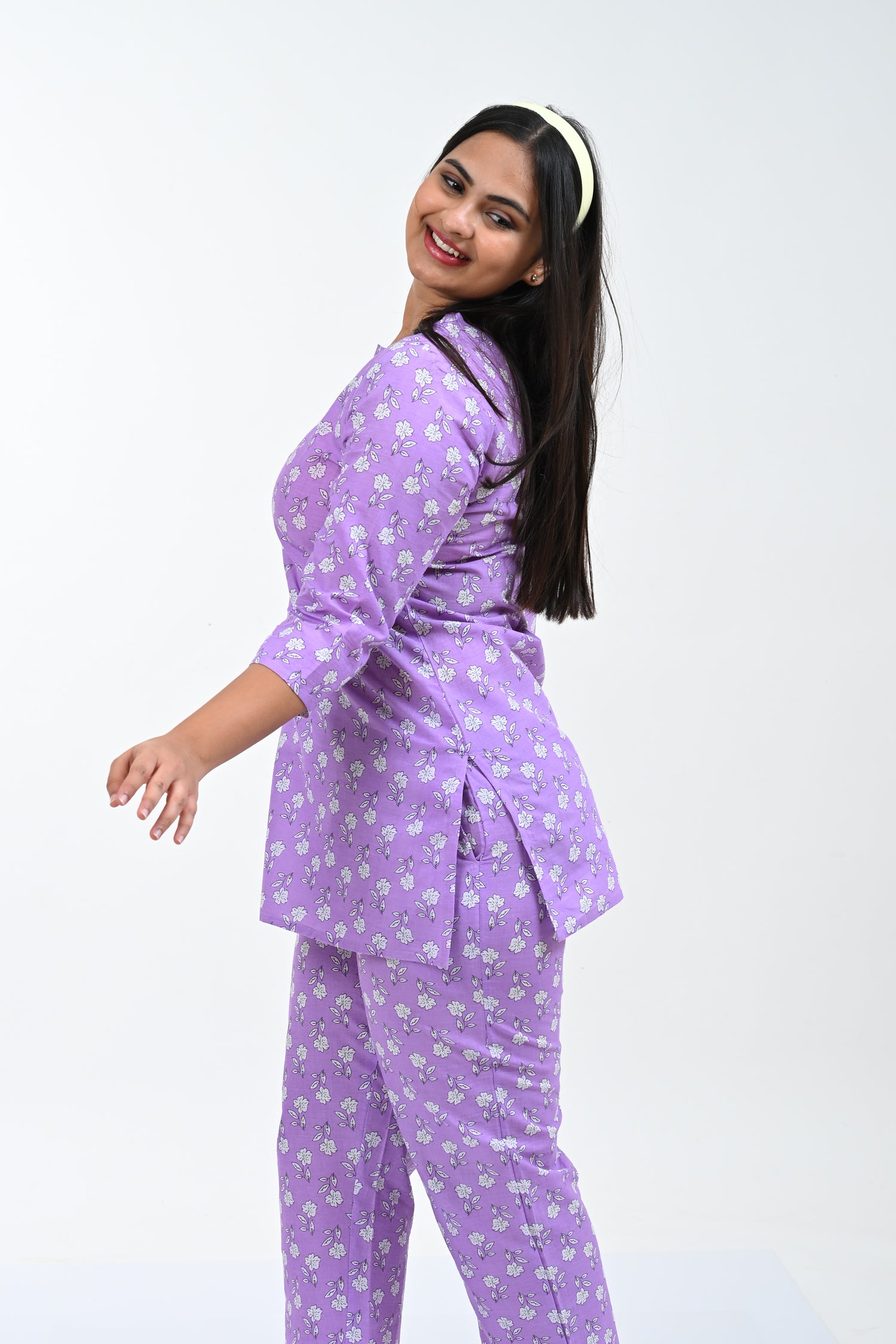 Light Pastel Purple Cotton Printed Pyjama Set