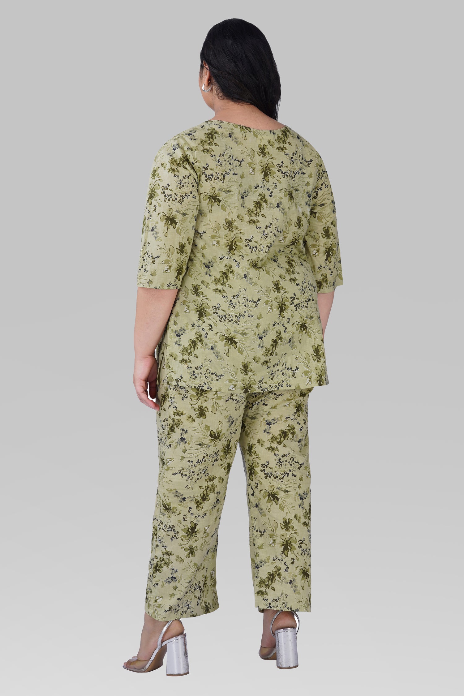 Light Pastel Green Plus Size Cotton Printed Pyjama Set