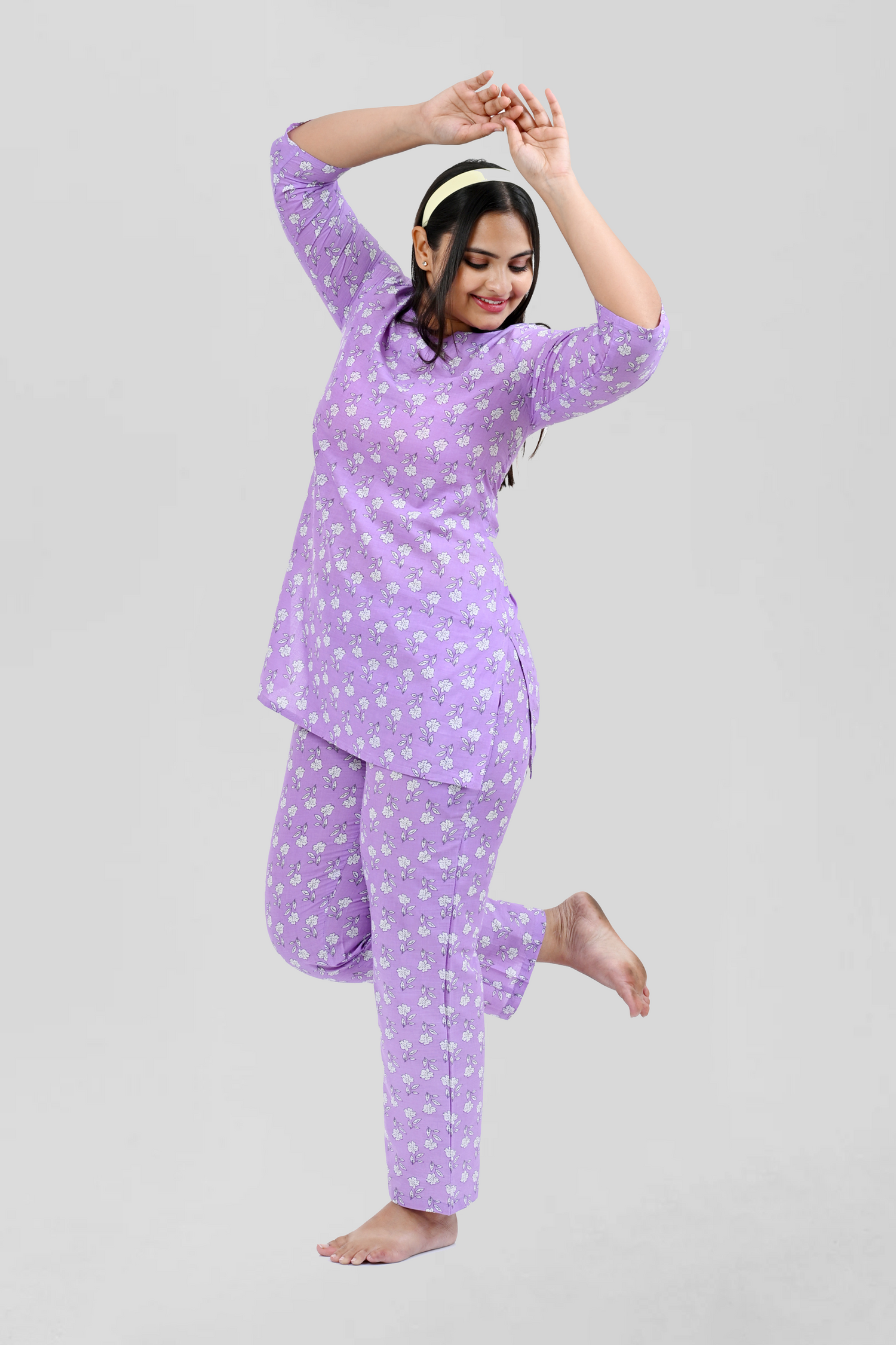Light Pastel Purple Cotton Printed Pyjama Set